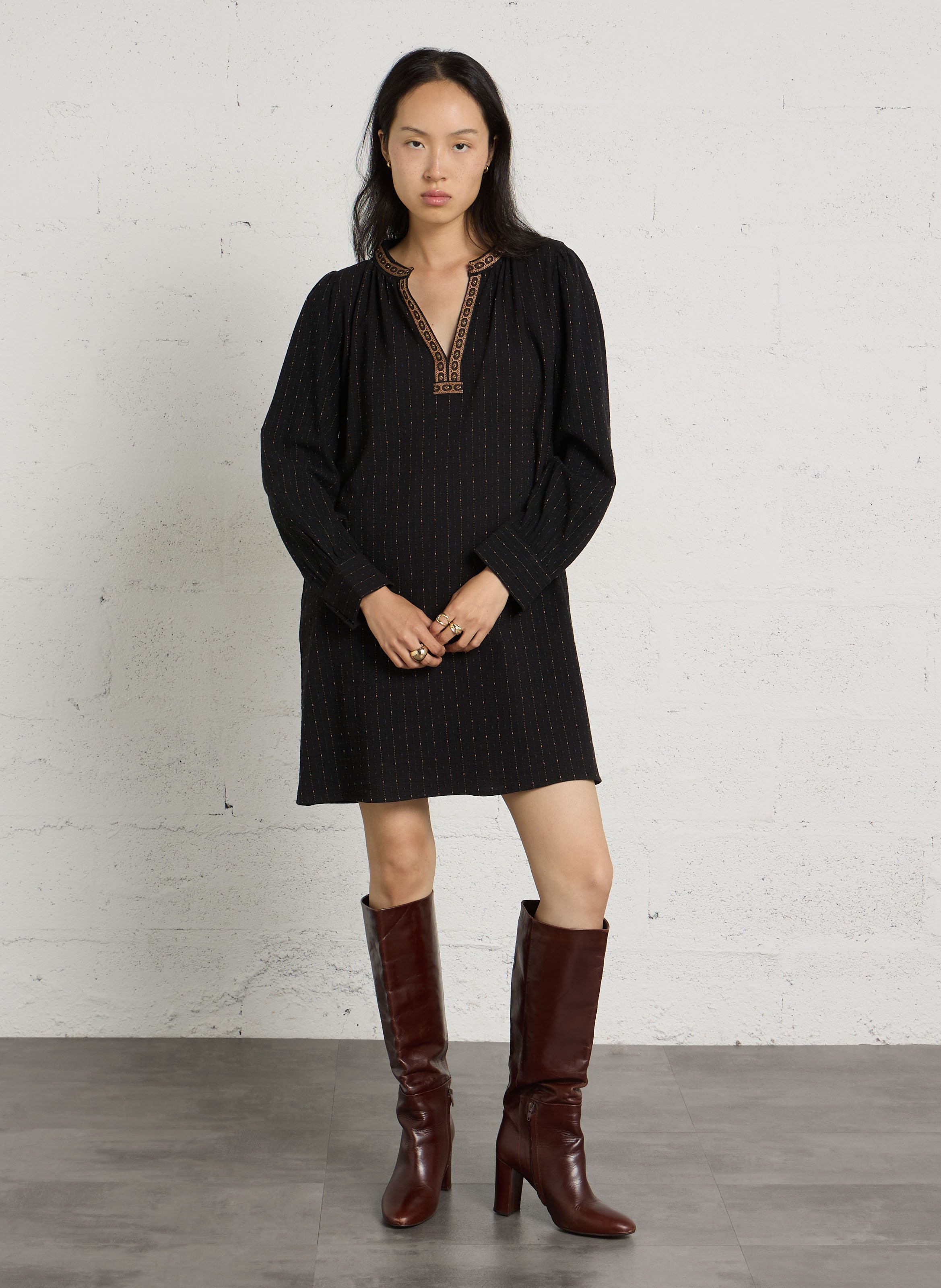 Besticktes Baumwoll-Kurzkleid THE KORNER Schwarz