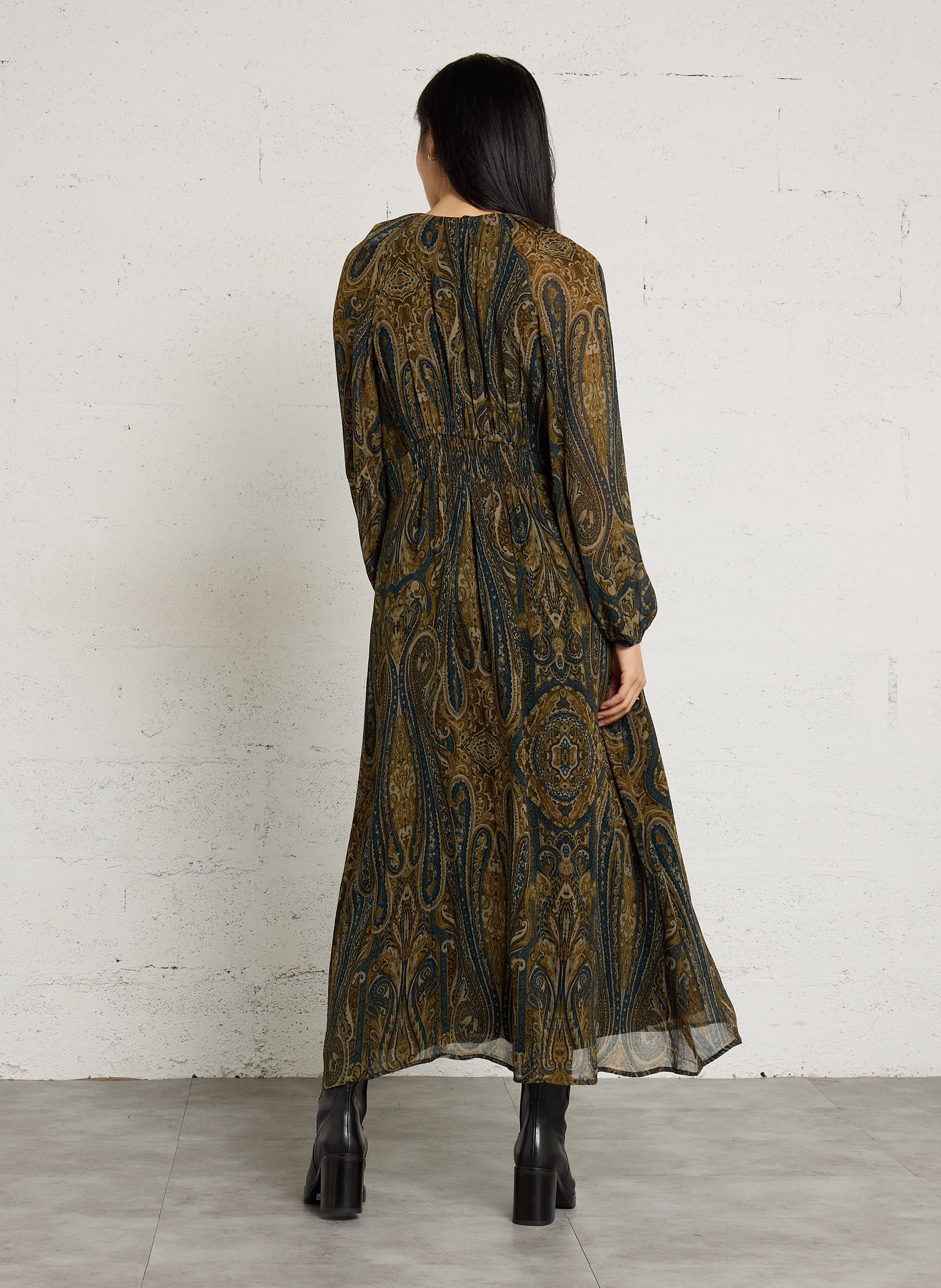 Halflange, getailleerde jurk met print MAISON 123 Groen