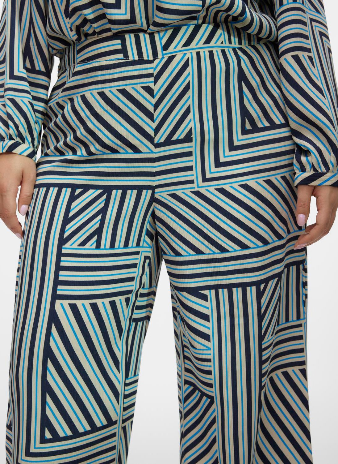 Pantalon taille haute imprimé VERO MODA CURVE Multicolore