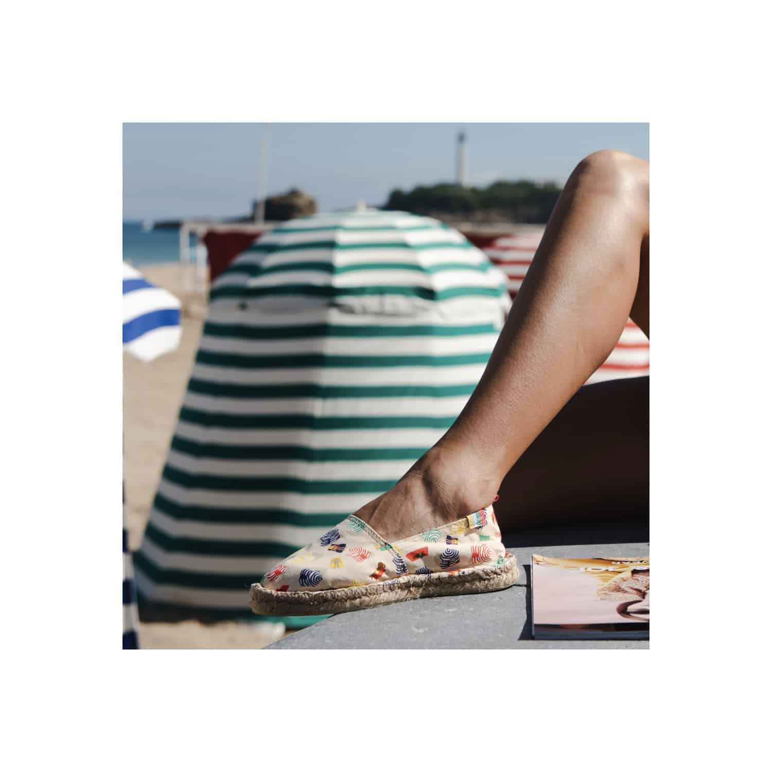 Printed espadrilles ART OF SOULE Beige