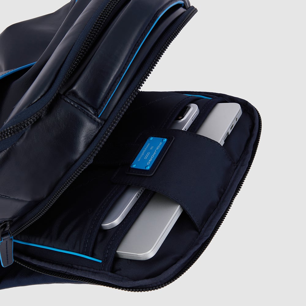 Leather backpack PIQUADRO Blue