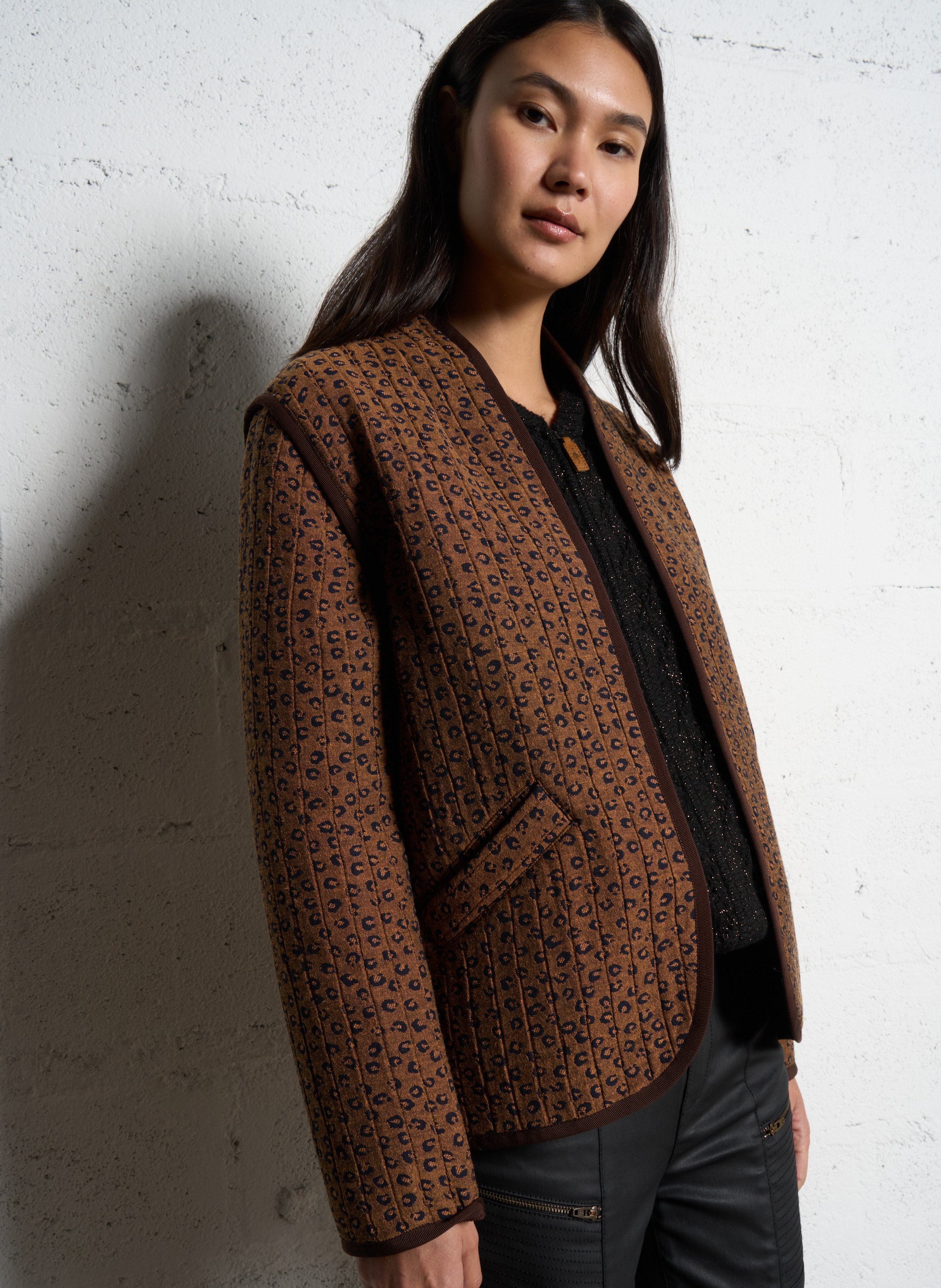 Gerader Blouson aus bedruckter Baumwollmischung ONE STEP Braun