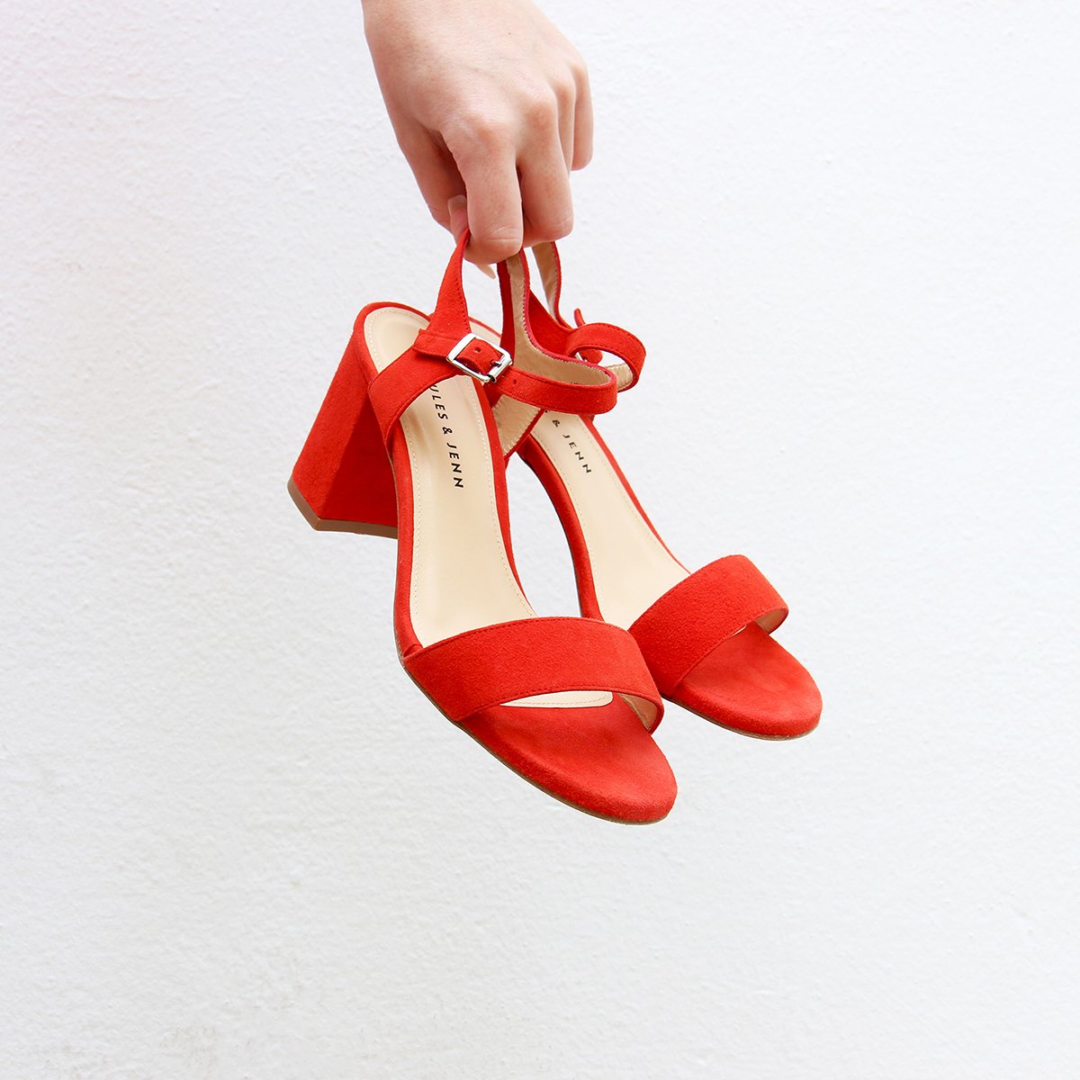 Heeled suede sandals JULES & JENN Red