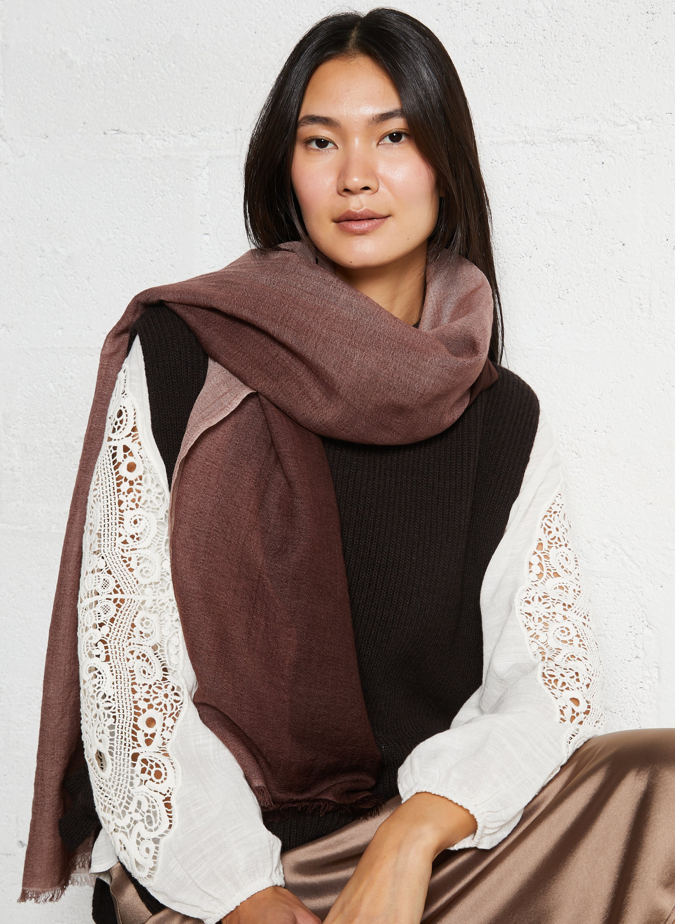 Wollen sjaal met tie-dye-effect AU PRINTEMPS PARIS Bruin