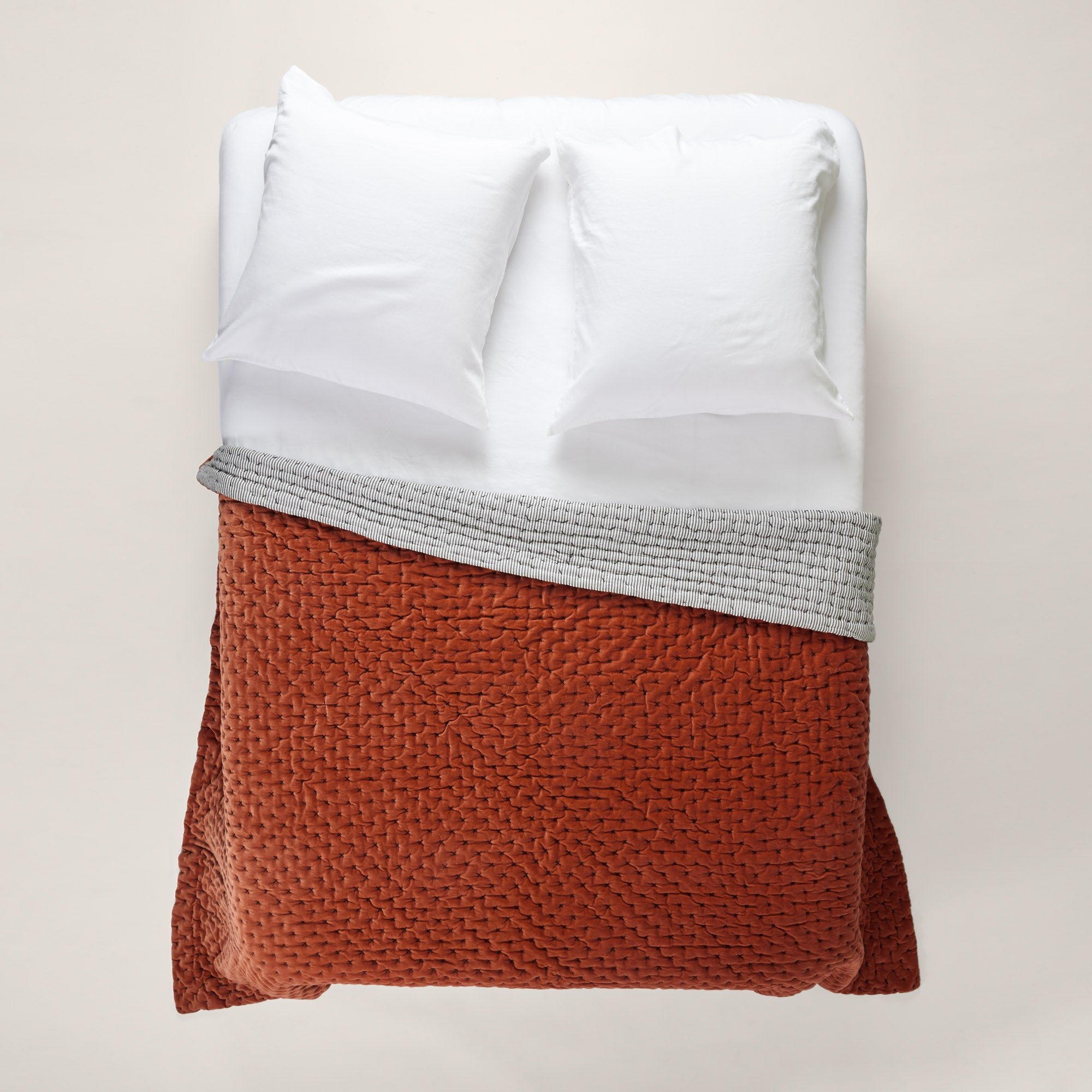 MALO - Quilted linen bedspread MADURA Orange