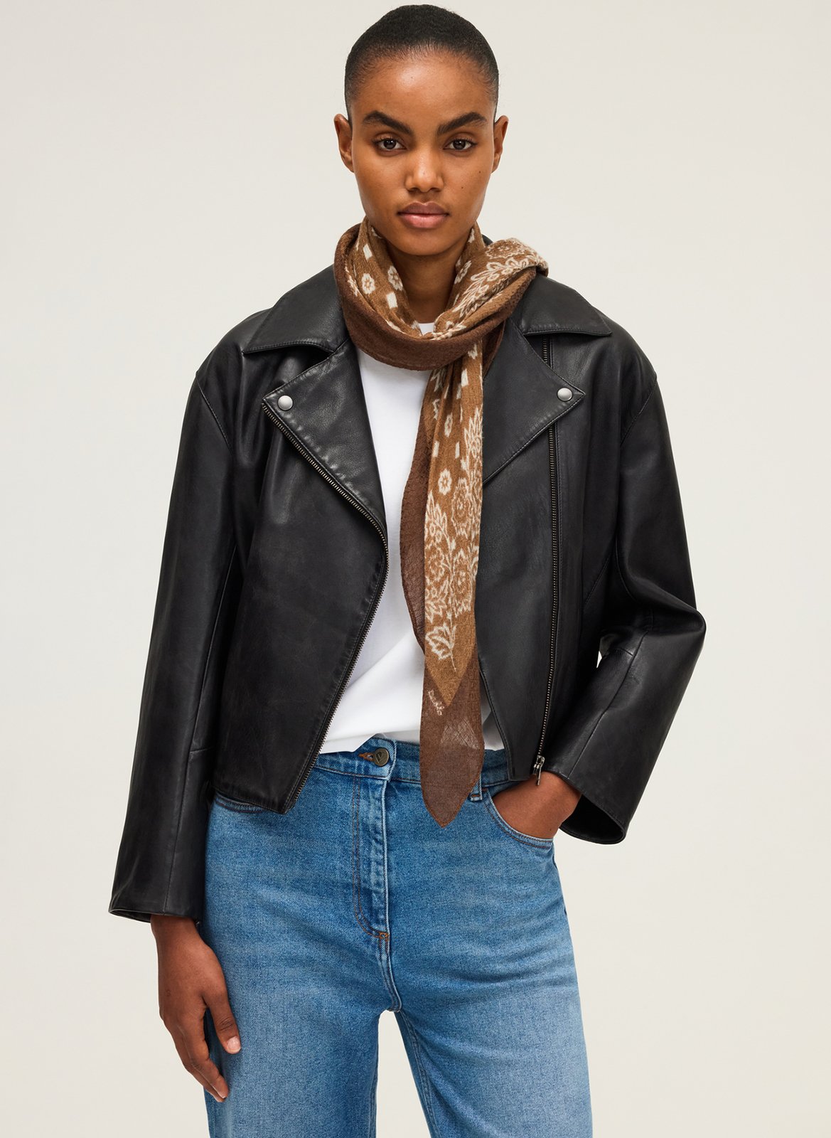 Straight jacket with a leather lapel PABLO Black