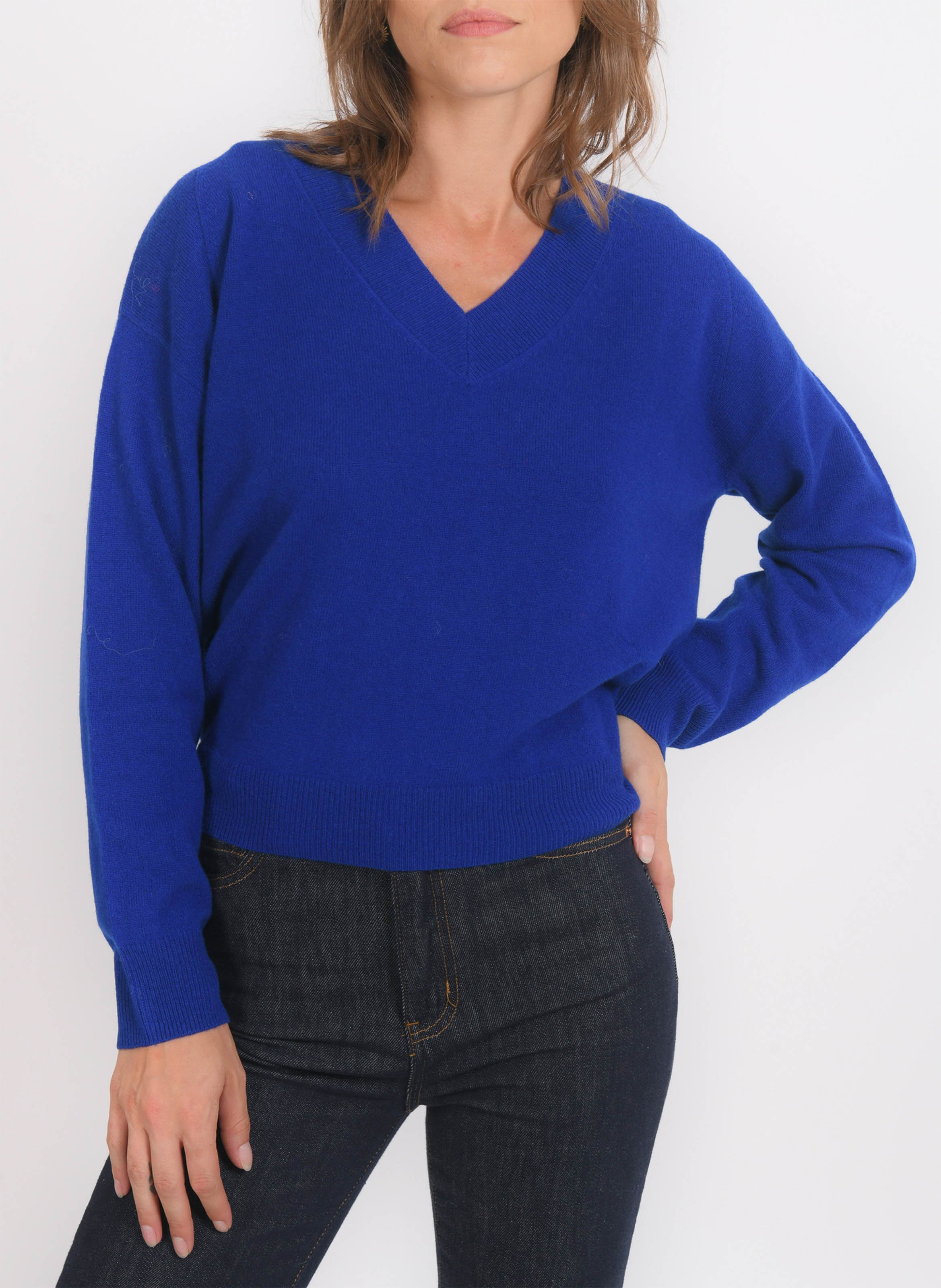 Weiter Pullover aus Wolle und Kaschmir mit V-Ausschnitt KOOKAI