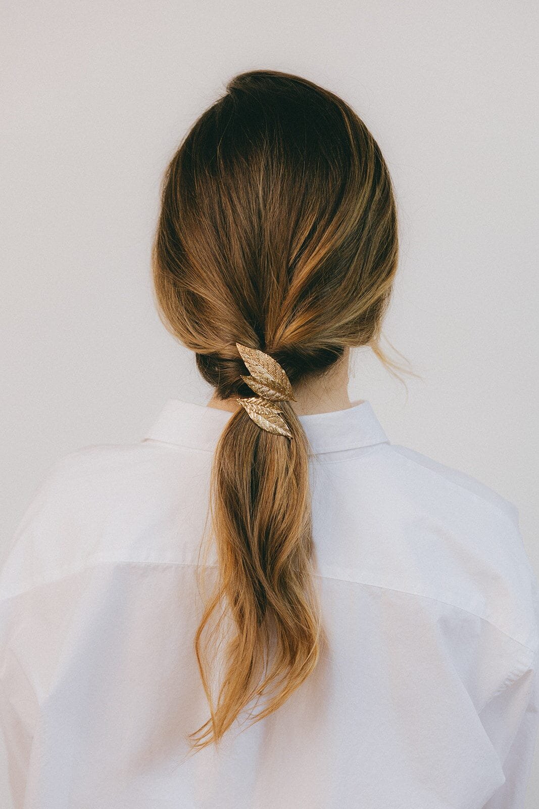 Maxi gold-plated leaf hair clip MONSIEUR SIMONE Golden