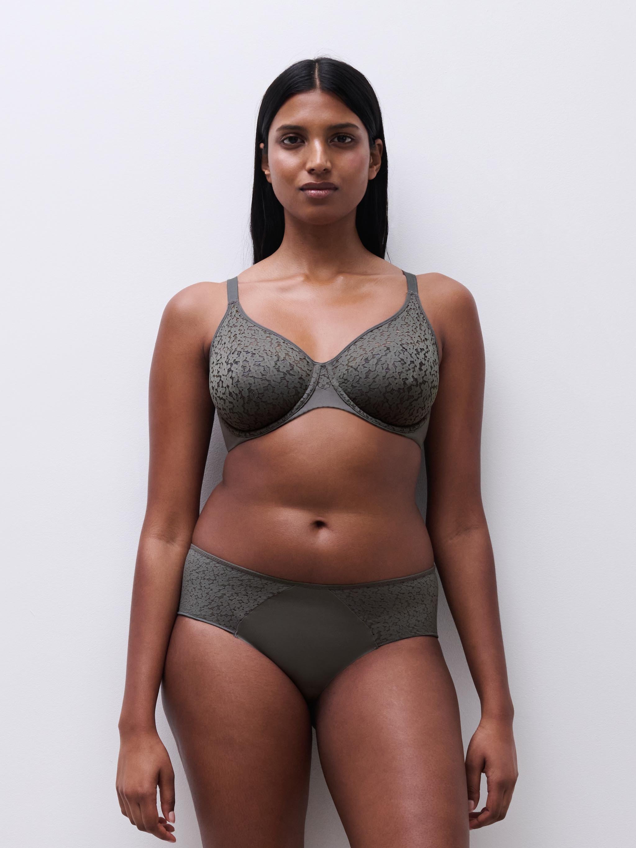 Moulded full-cup bra CHANTELLE Green