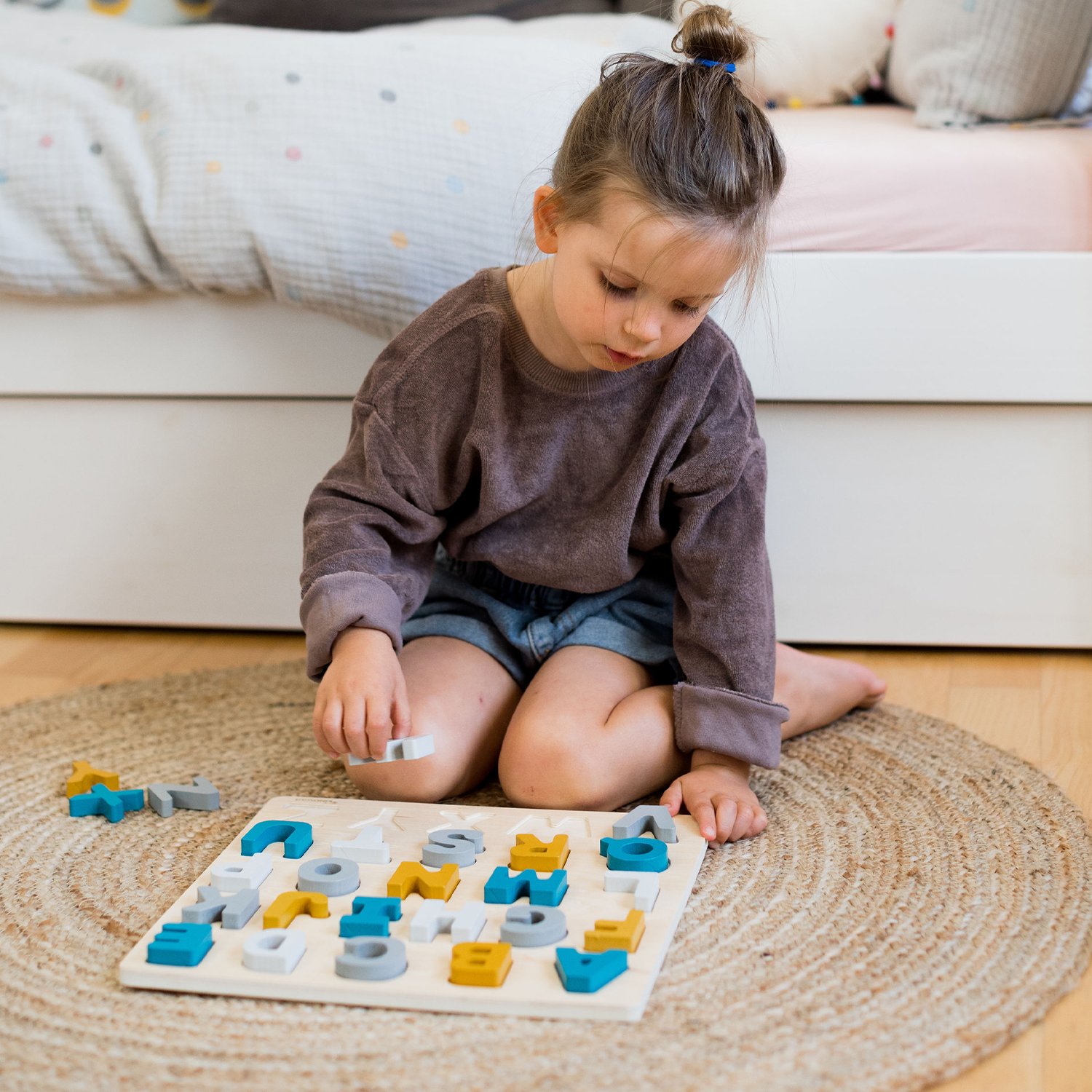 Hanna wooden alphabet puzzle KINDSGUT Green