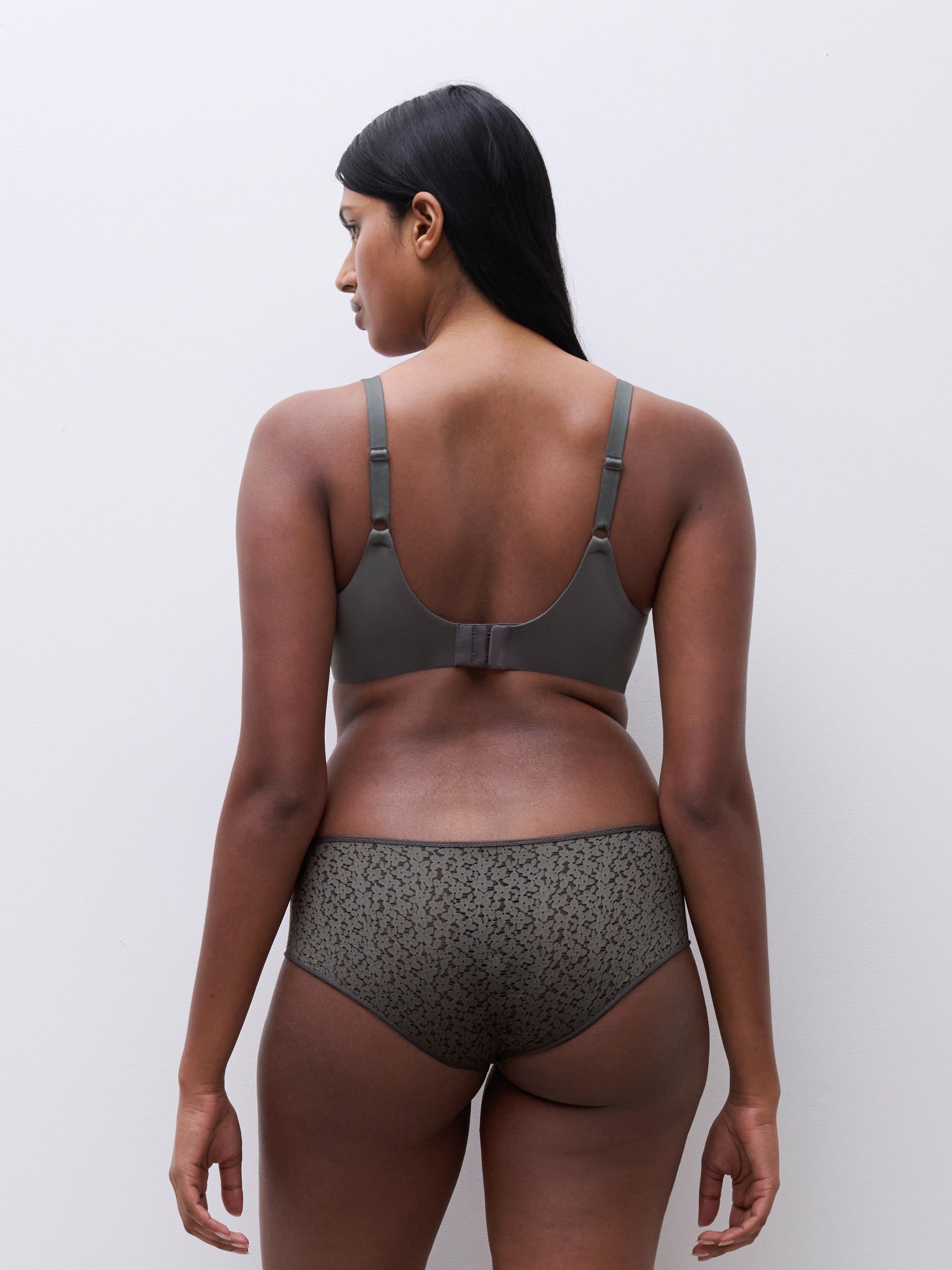 Moulded full-cup bra CHANTELLE Green
