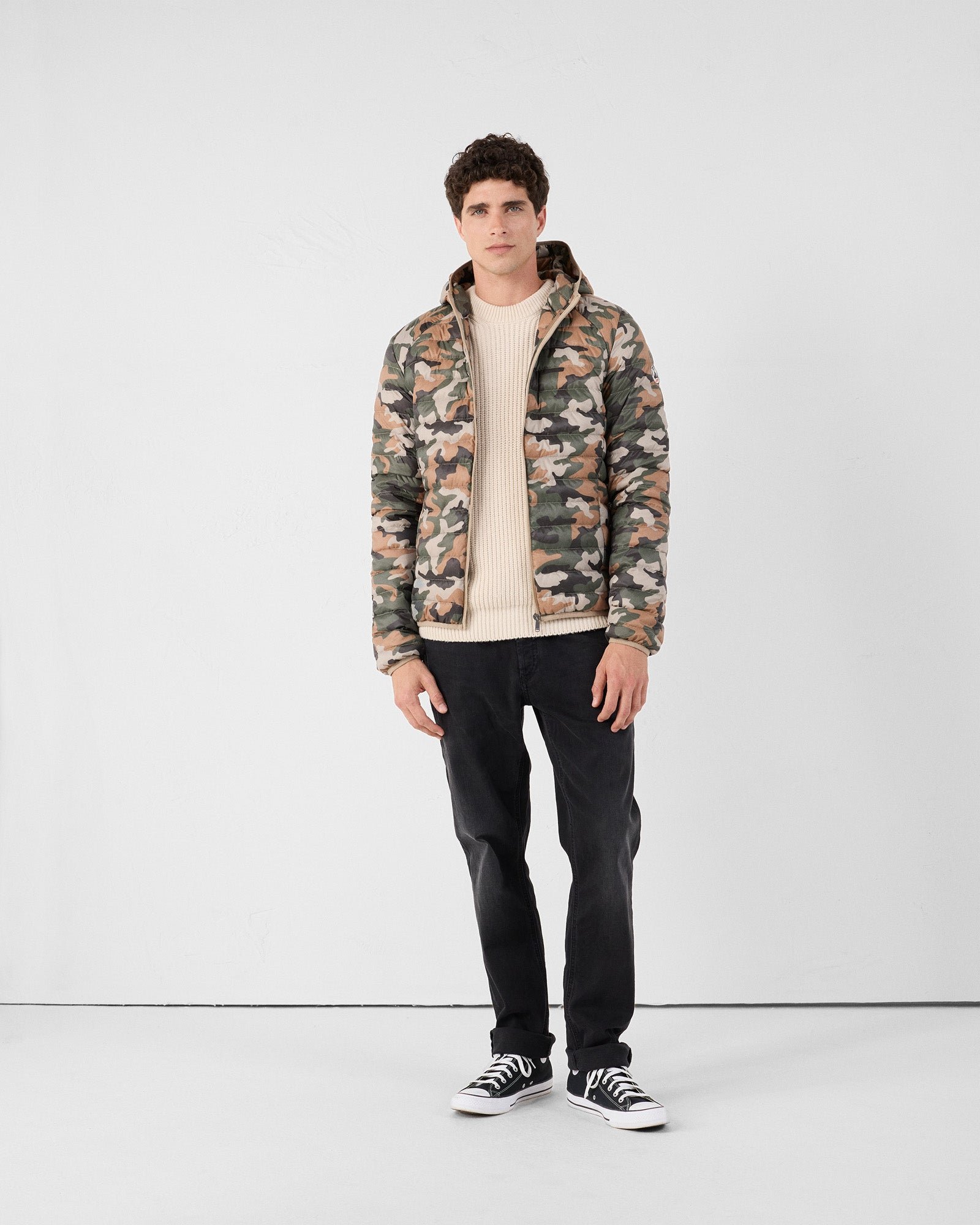 Lightweight hooded puffer jacket nico print JOTT Brown