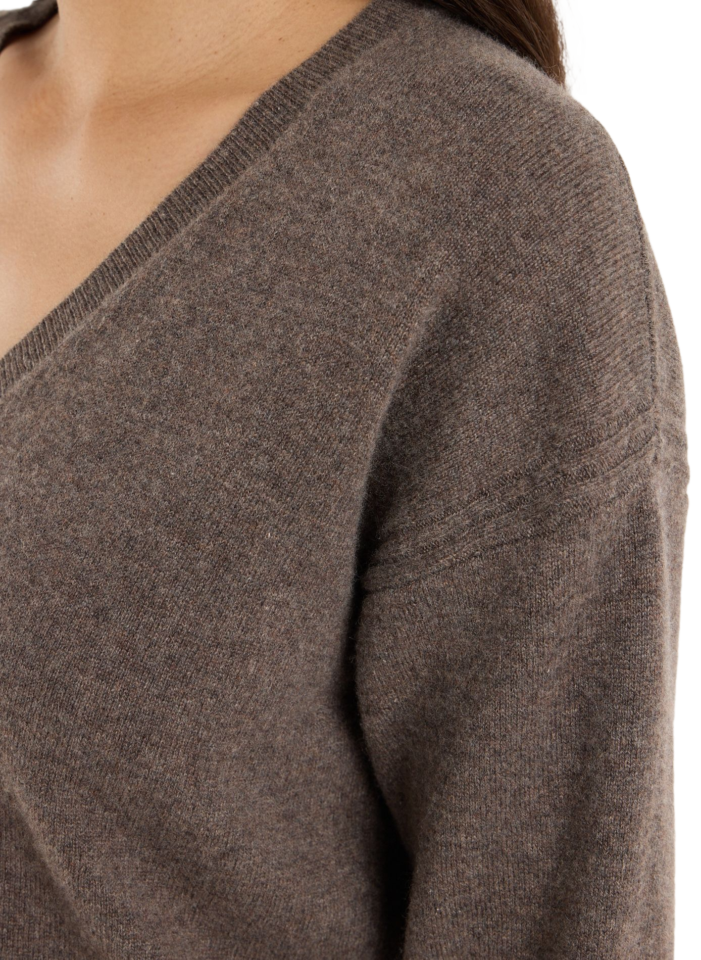 Cashmere straight round neck sweater by sevene SAISON 1865 Brown