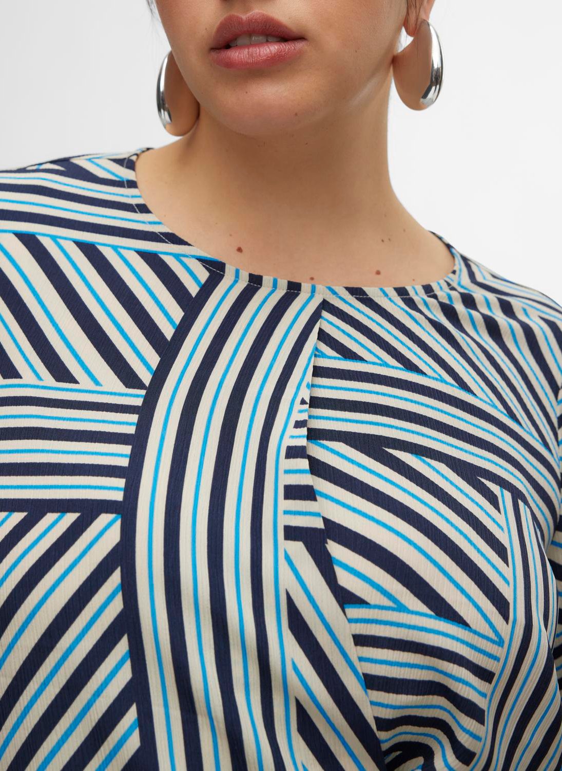 Straight printed blouse VERO MODA CURVE Multicolored