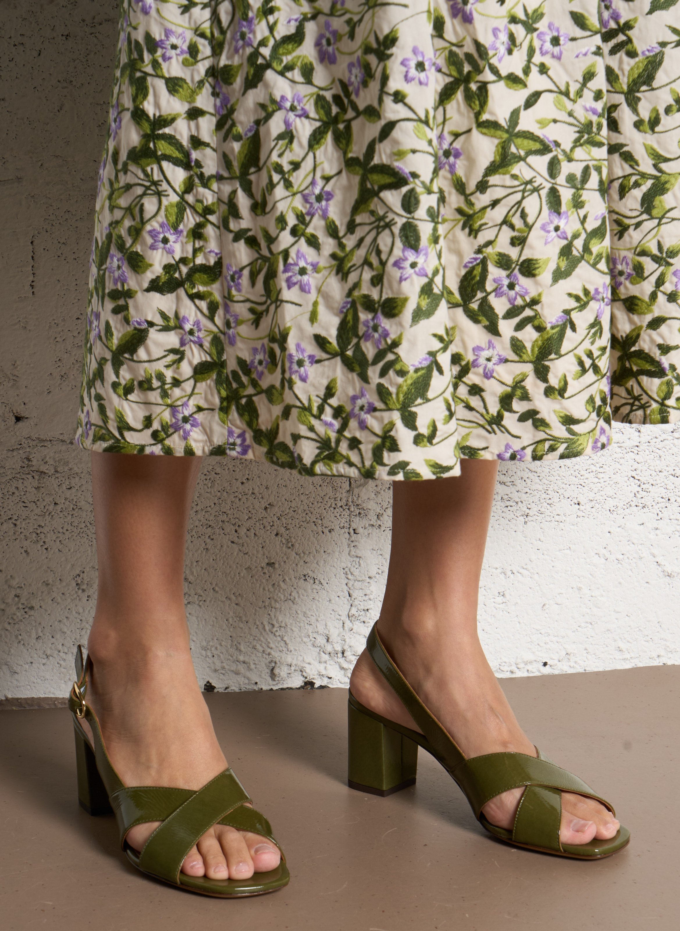 Sandales à talon en cuir vernis RIVECOUR Vert