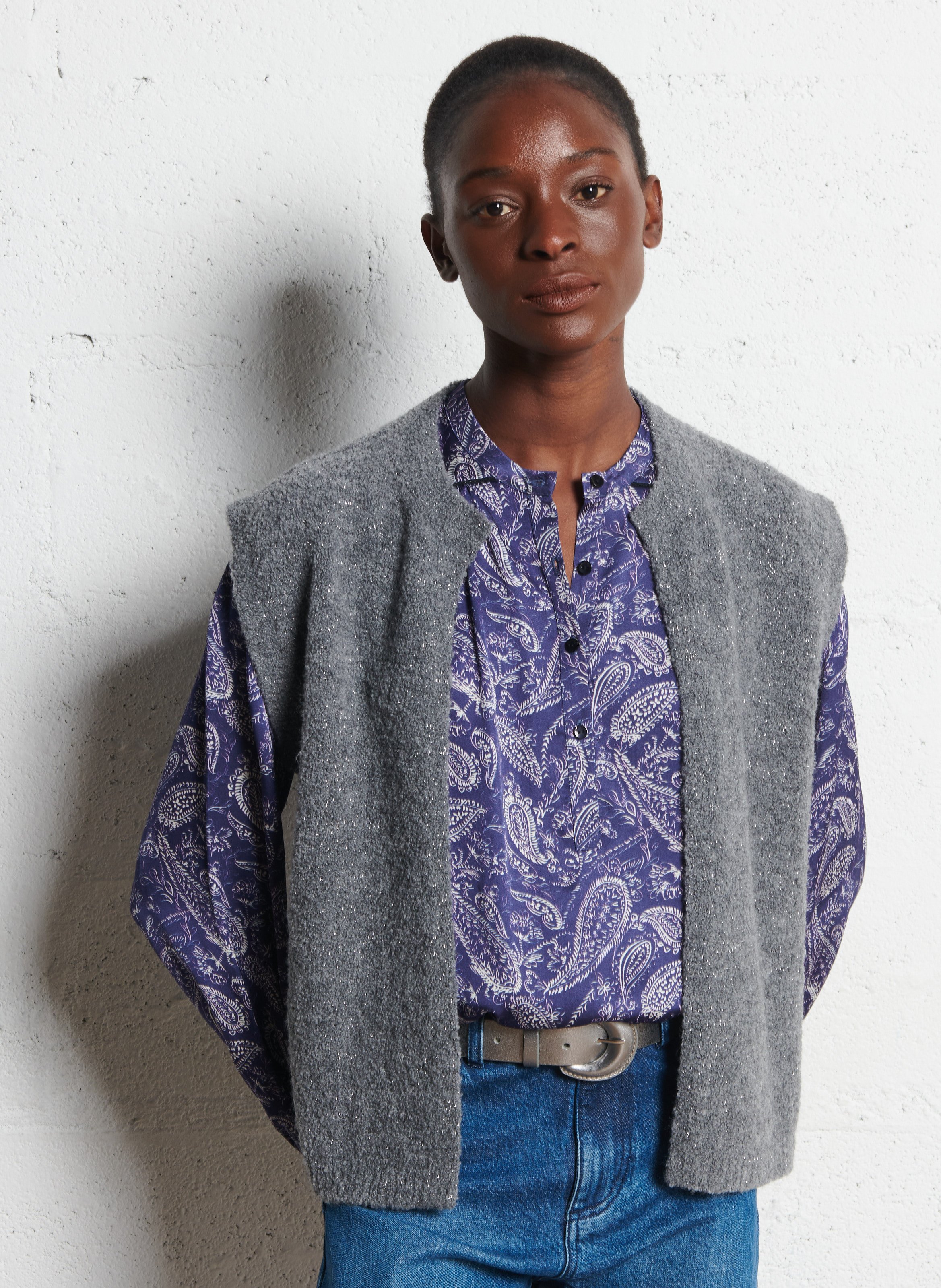 Sleeveless straight vest ONE STEP