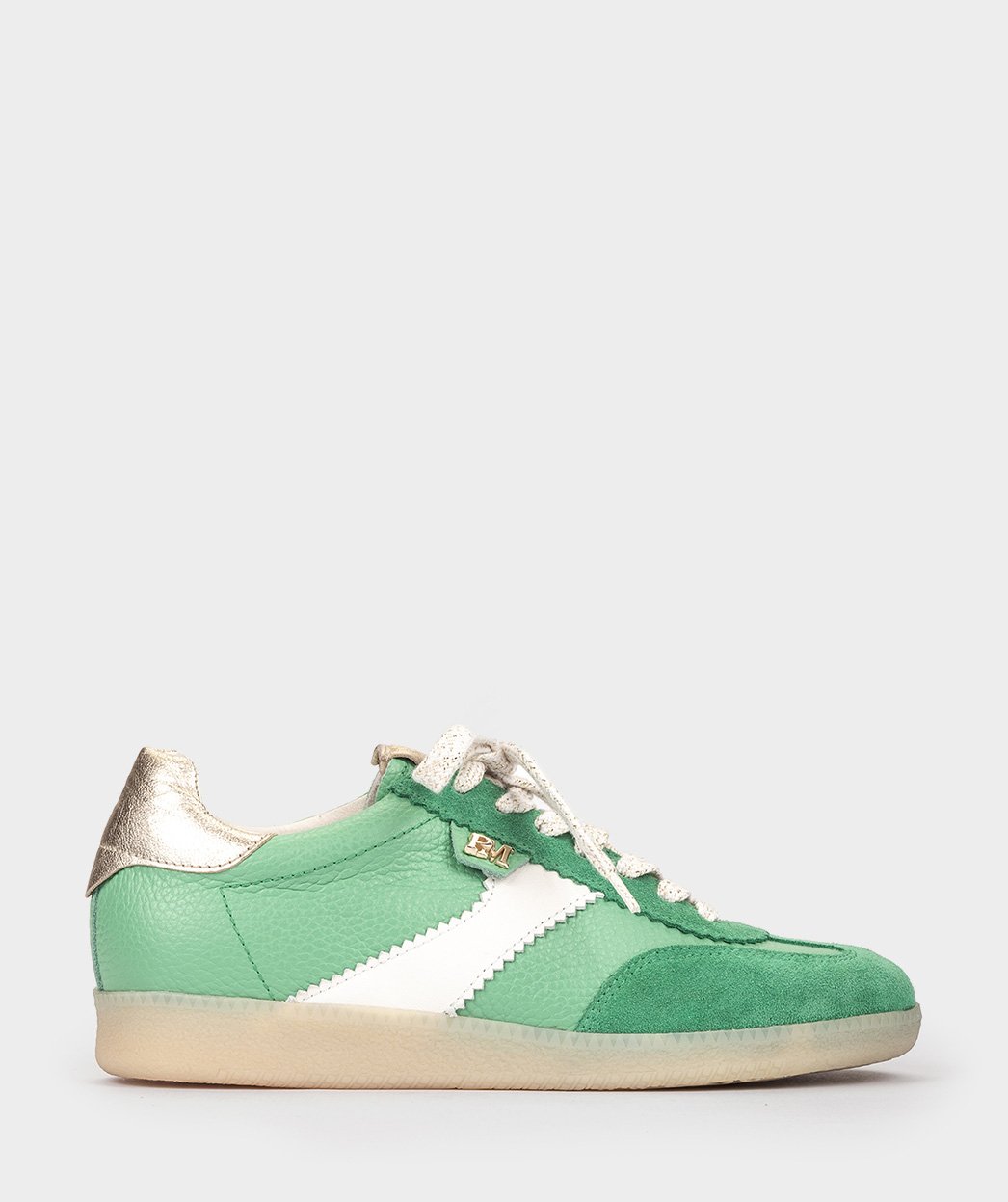 <p>Sport shoes in green leather</p> PEDRO MIRALLES Green