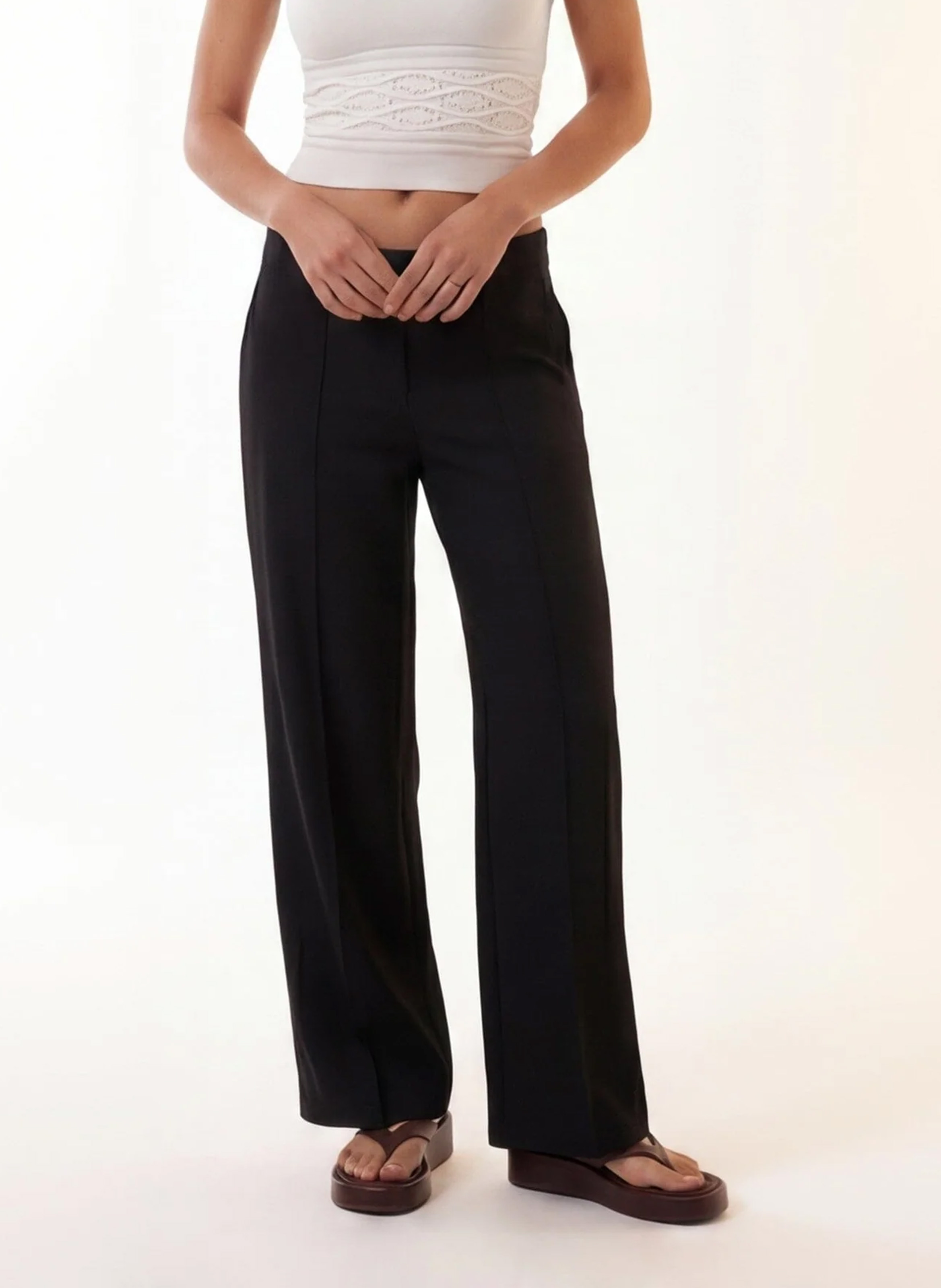 Weit geschnittene Hose KOOKAI Schwarz