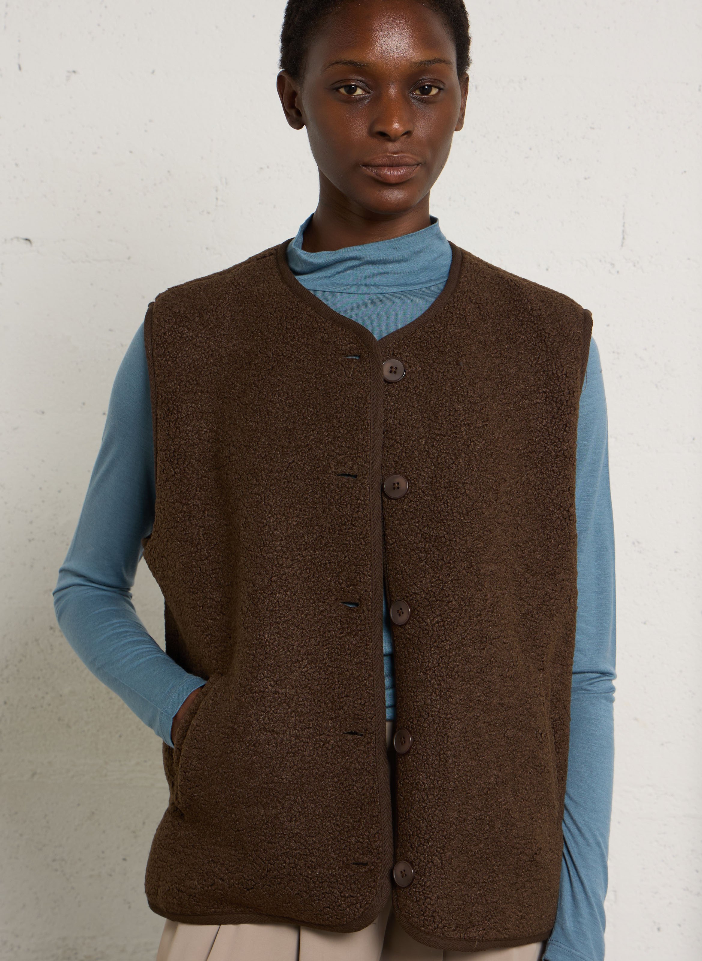 Gilet sans manches effet fourrure JC SOPHIE Marron