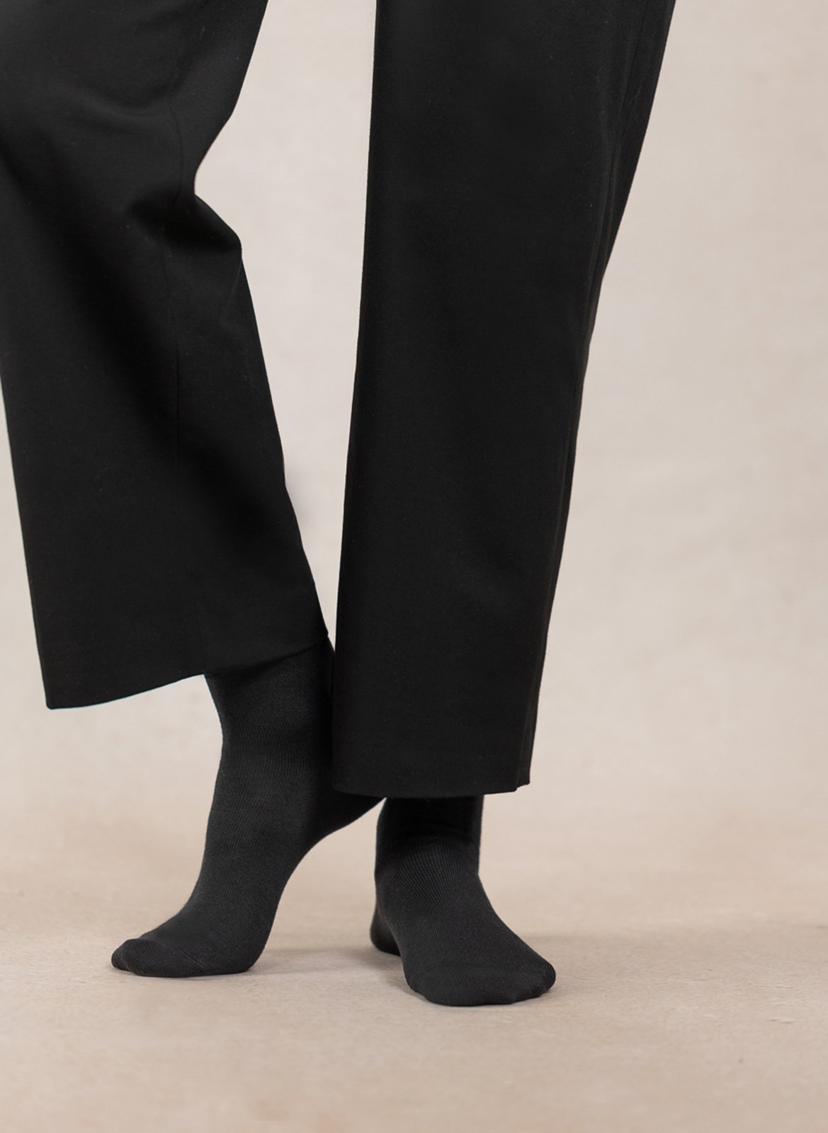 Wool and silk blend socks BLEUFORET Black