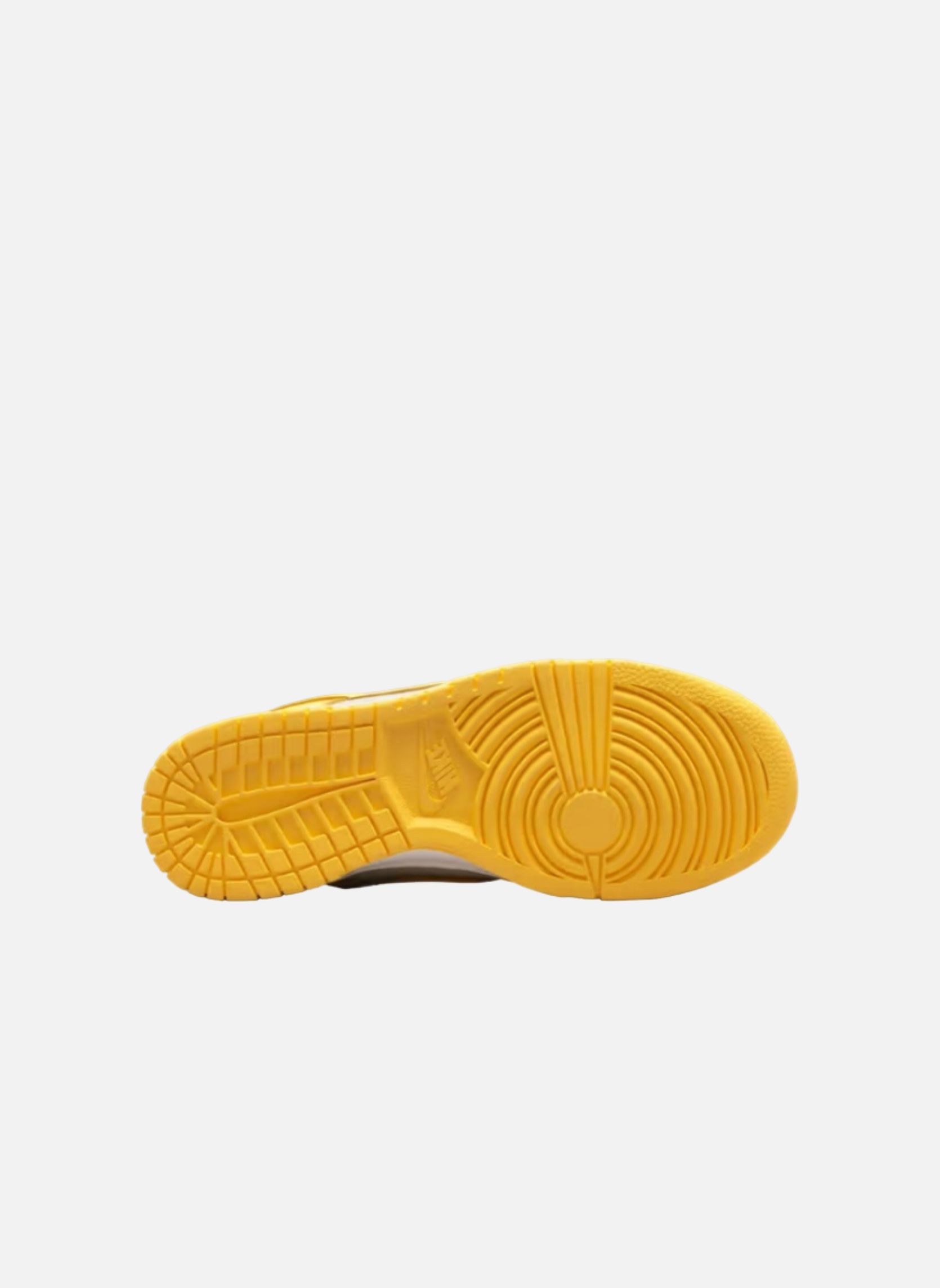 Baskets dunk low NIKE Jaune
