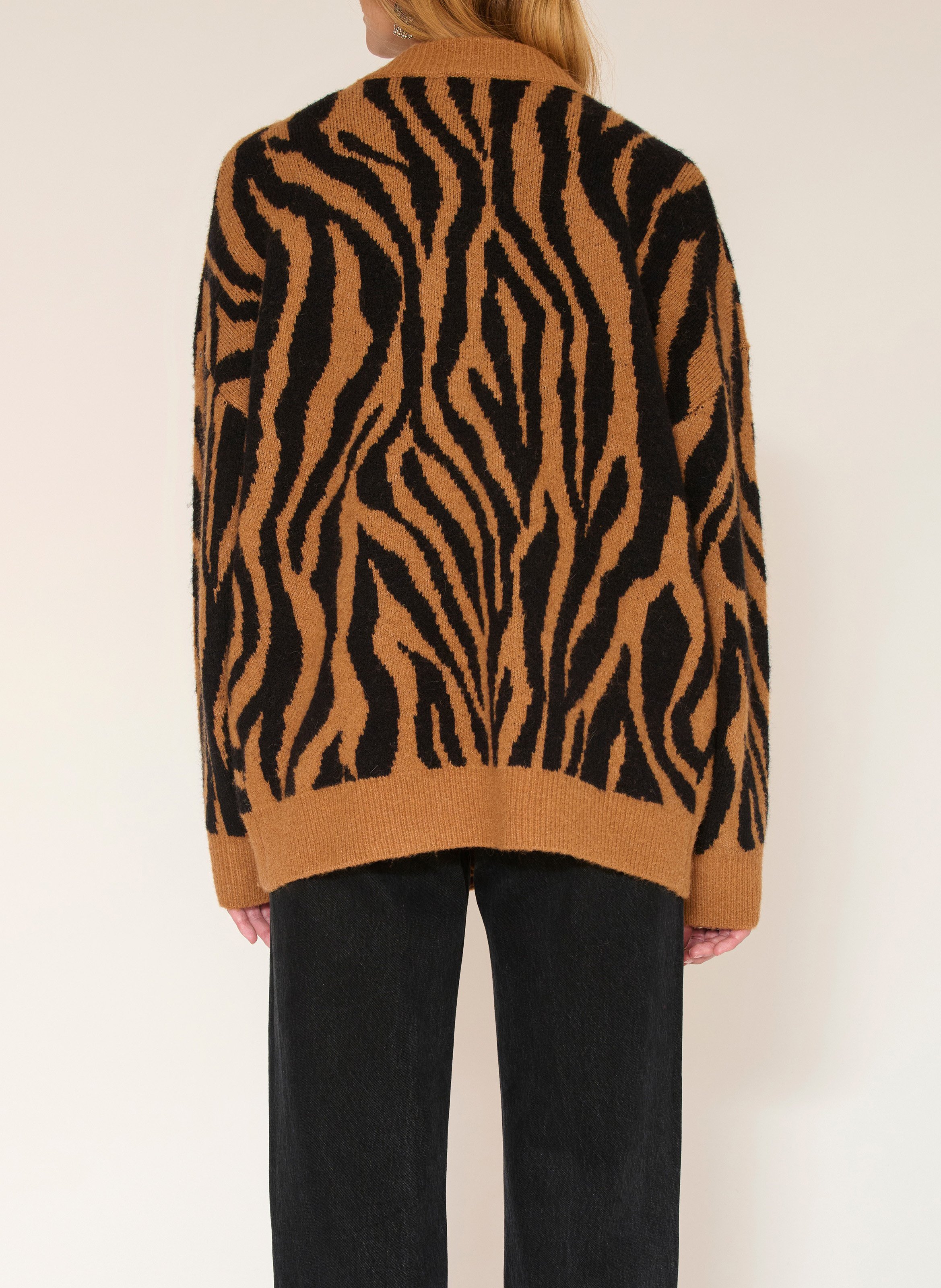 Oversized V-neck zebra print vest MKT Brown