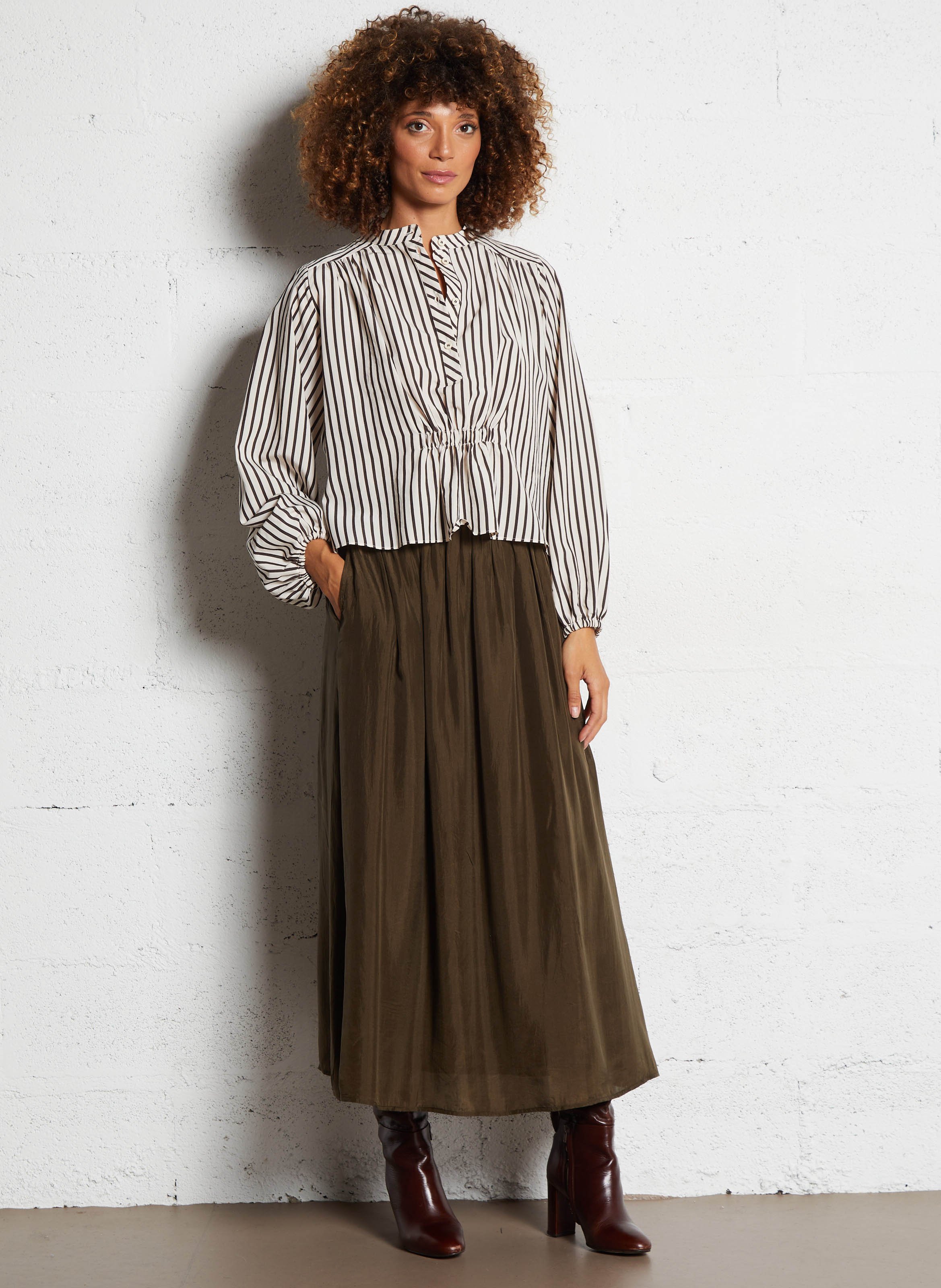 Round-neck striped blouse BELLEPIECE Brown