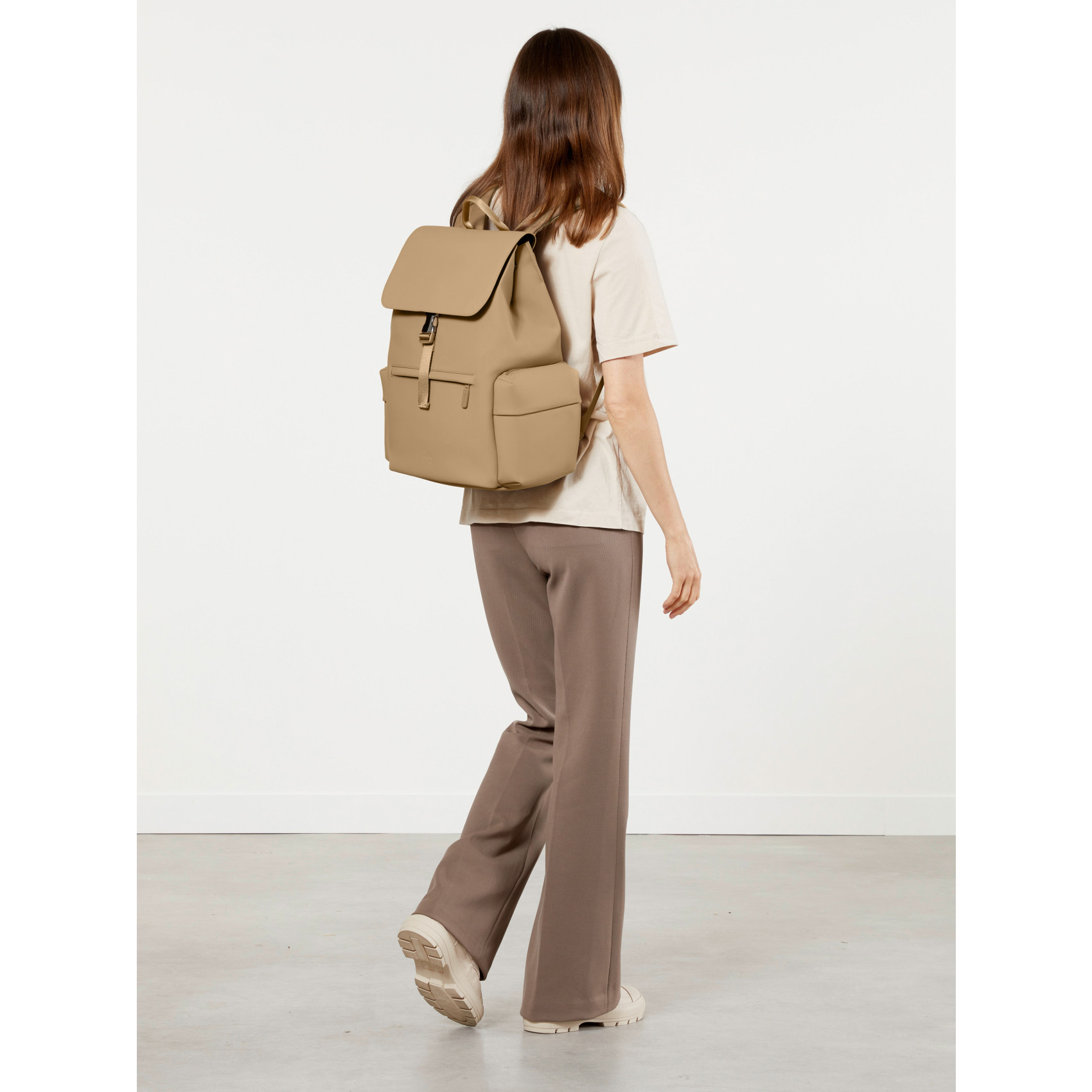 Lost in Berlin backpack size S cargo LIPAULT Beige