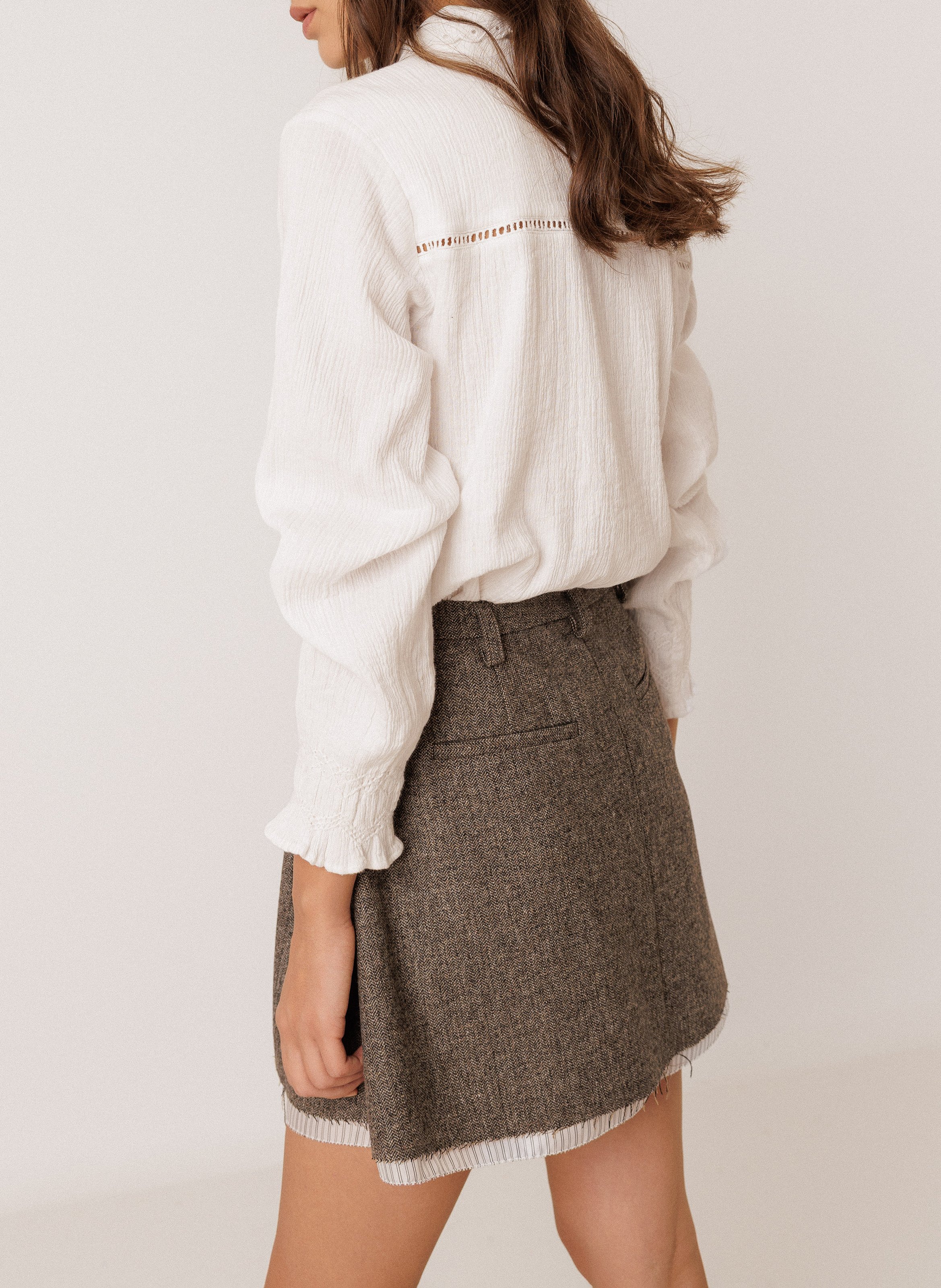 Straight-cut cotton shirt with classic collar INDI & COLD White