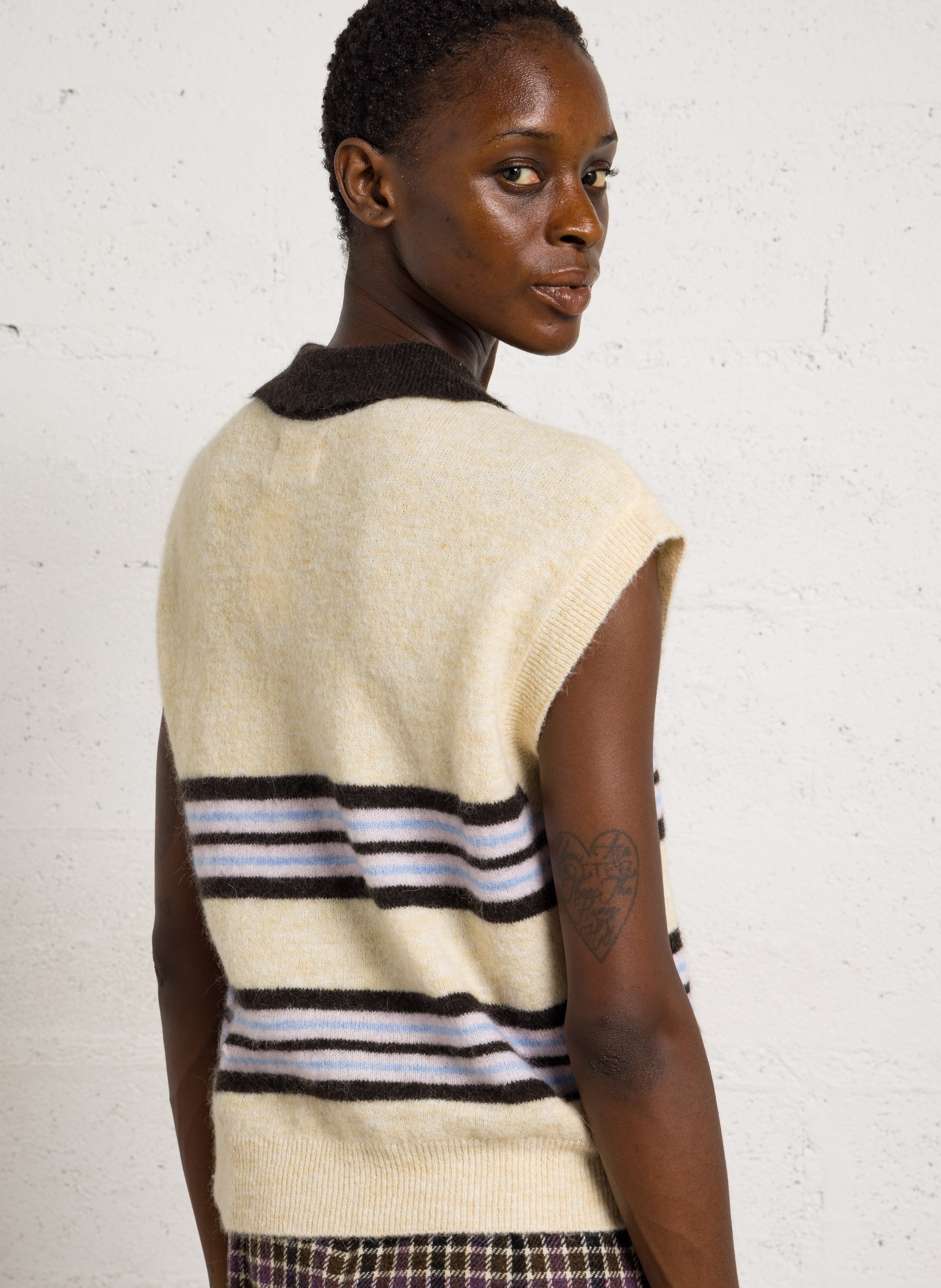 Pull droit sans manches à rayures DES PETITS HAUTS Multicolore