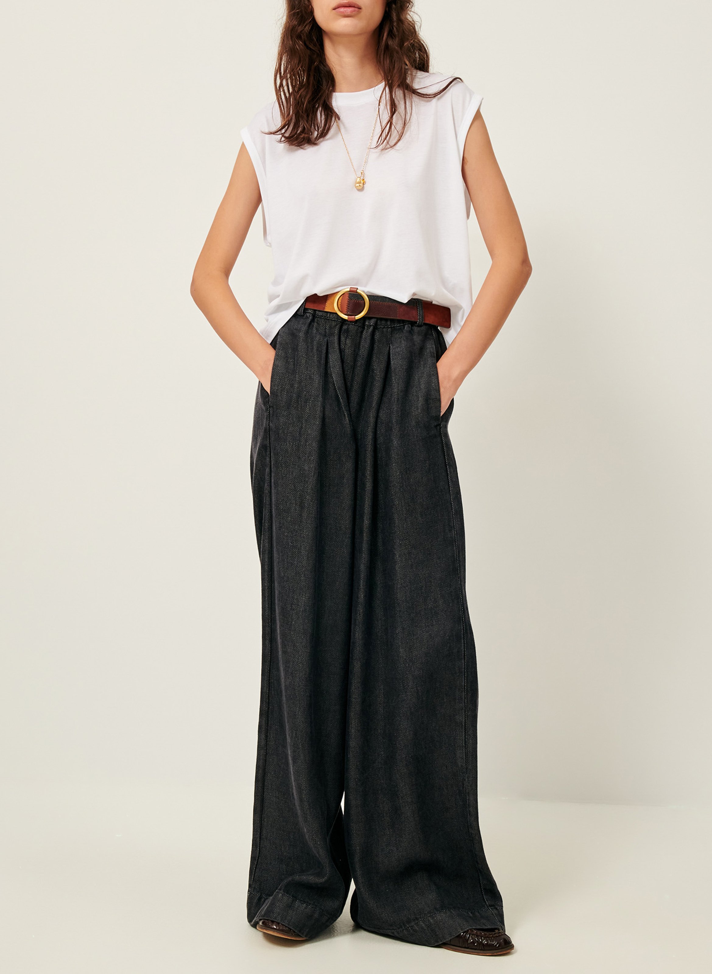 Loose-fit round-neck T-shirt SESSUN White