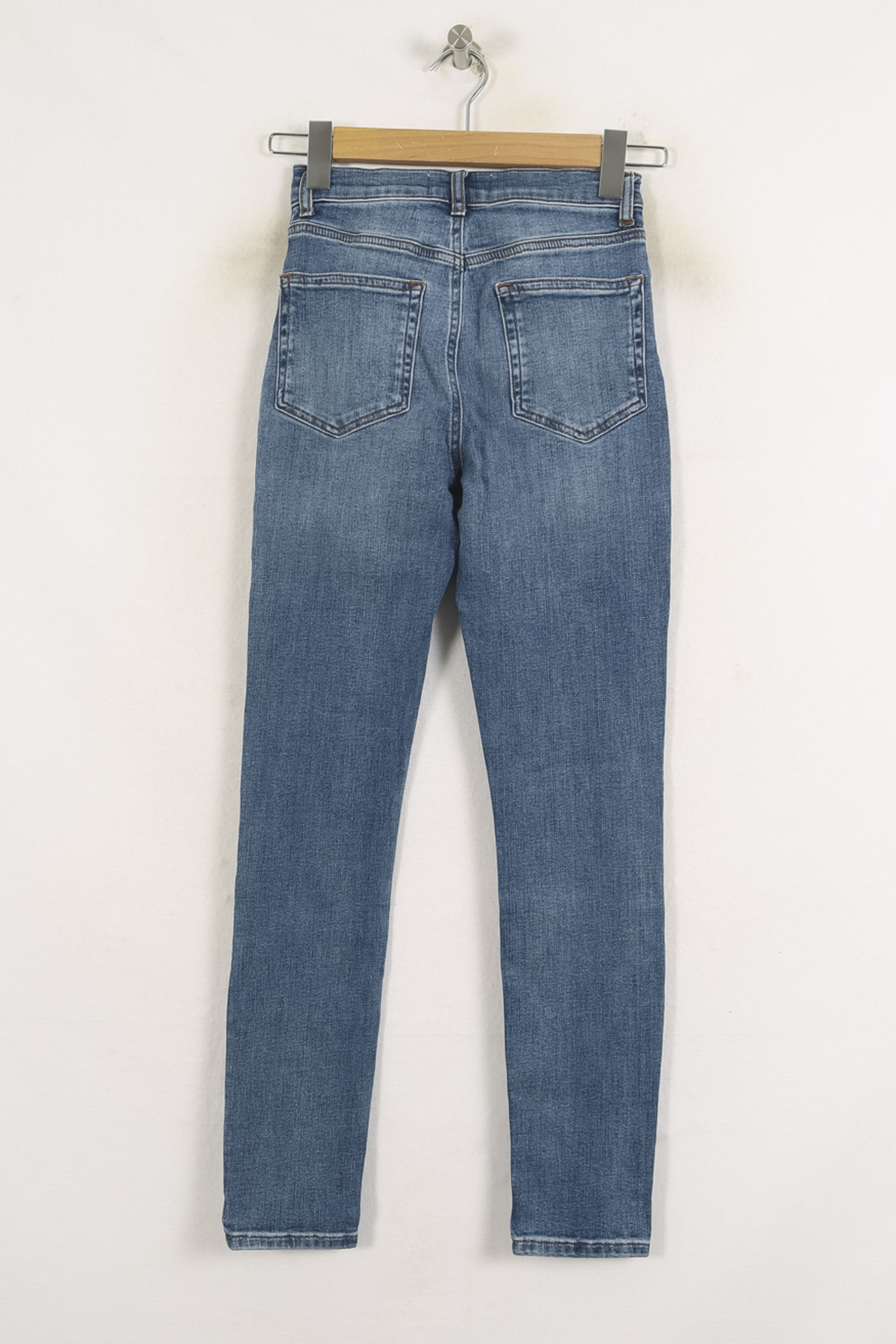 Cropped slim jeans with studs REFORMATION - Seconde Main Blue