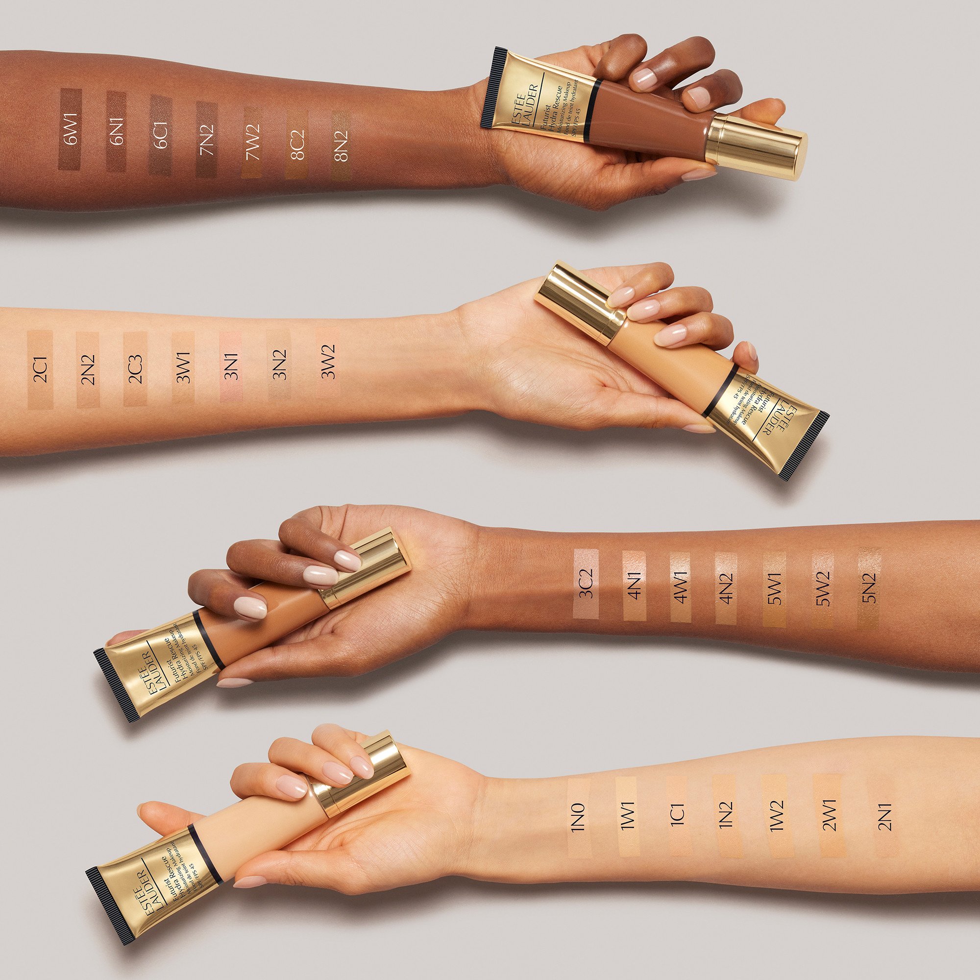 Futurist Hydra Rescue - Feuchtigkeitsspendende Foundation mit LSF 45 ESTEE LAUDER 5w2 rich caramel