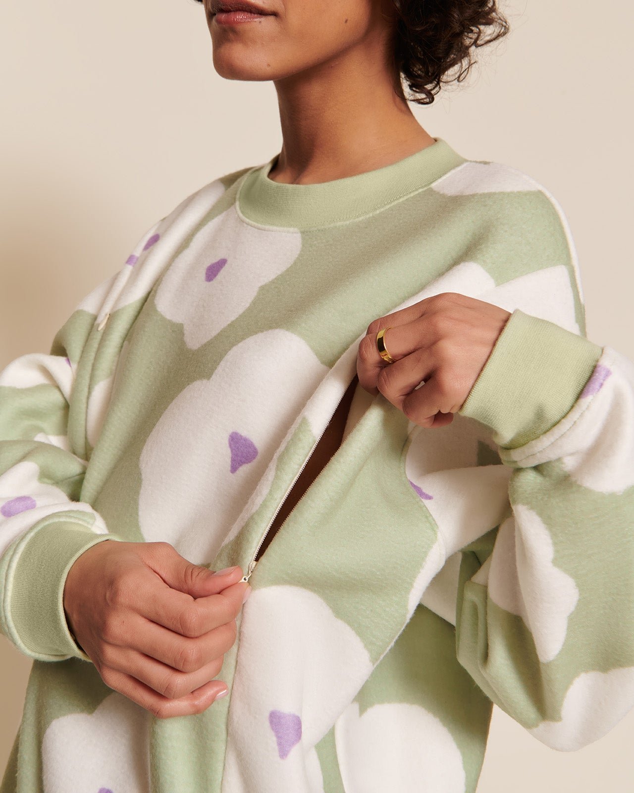The Silke nursing sweatshirt in recycled fleece EMOI EMOI Green