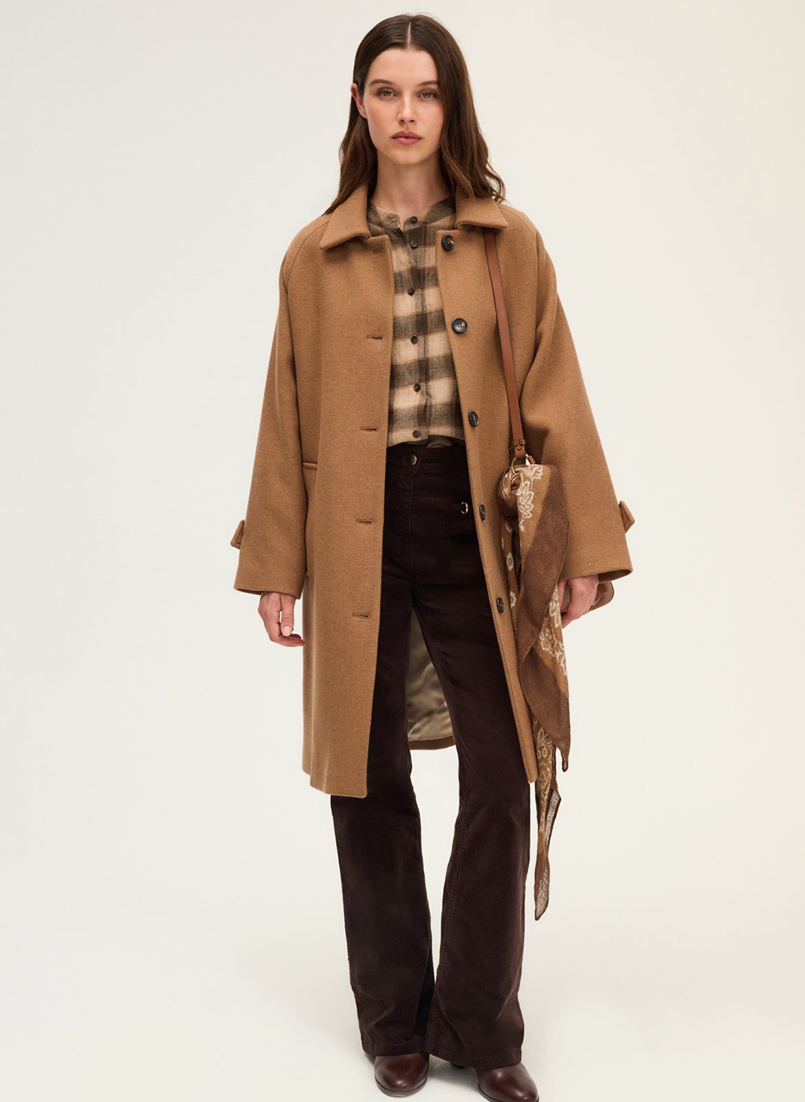 Straight wool-blend coat with classic collar PABLO Brown