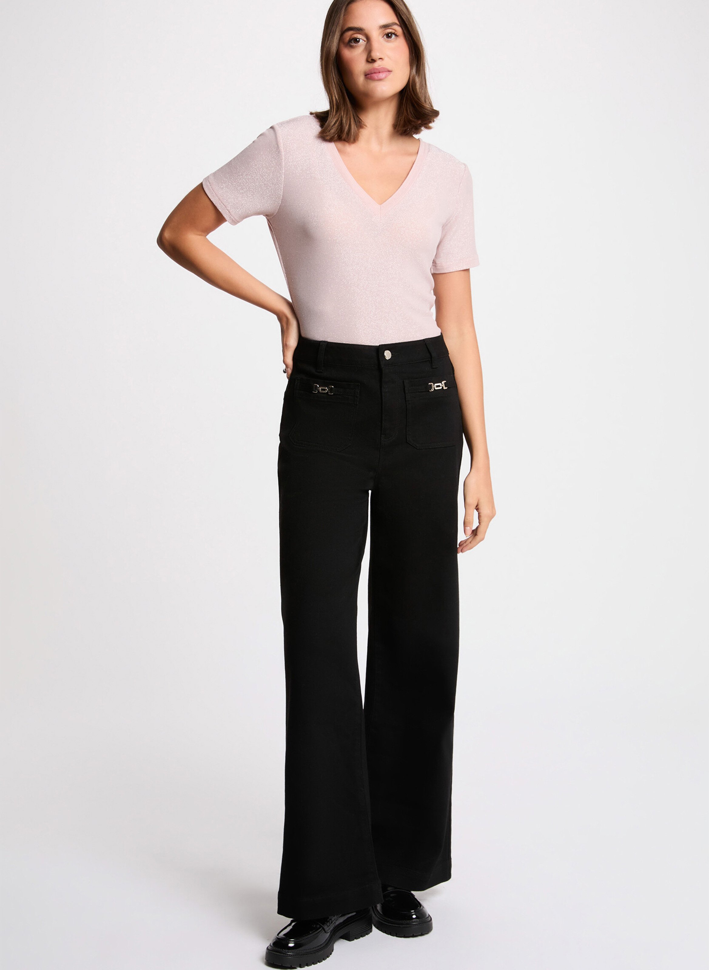 Glanzend T-shirt met V-hals Roze