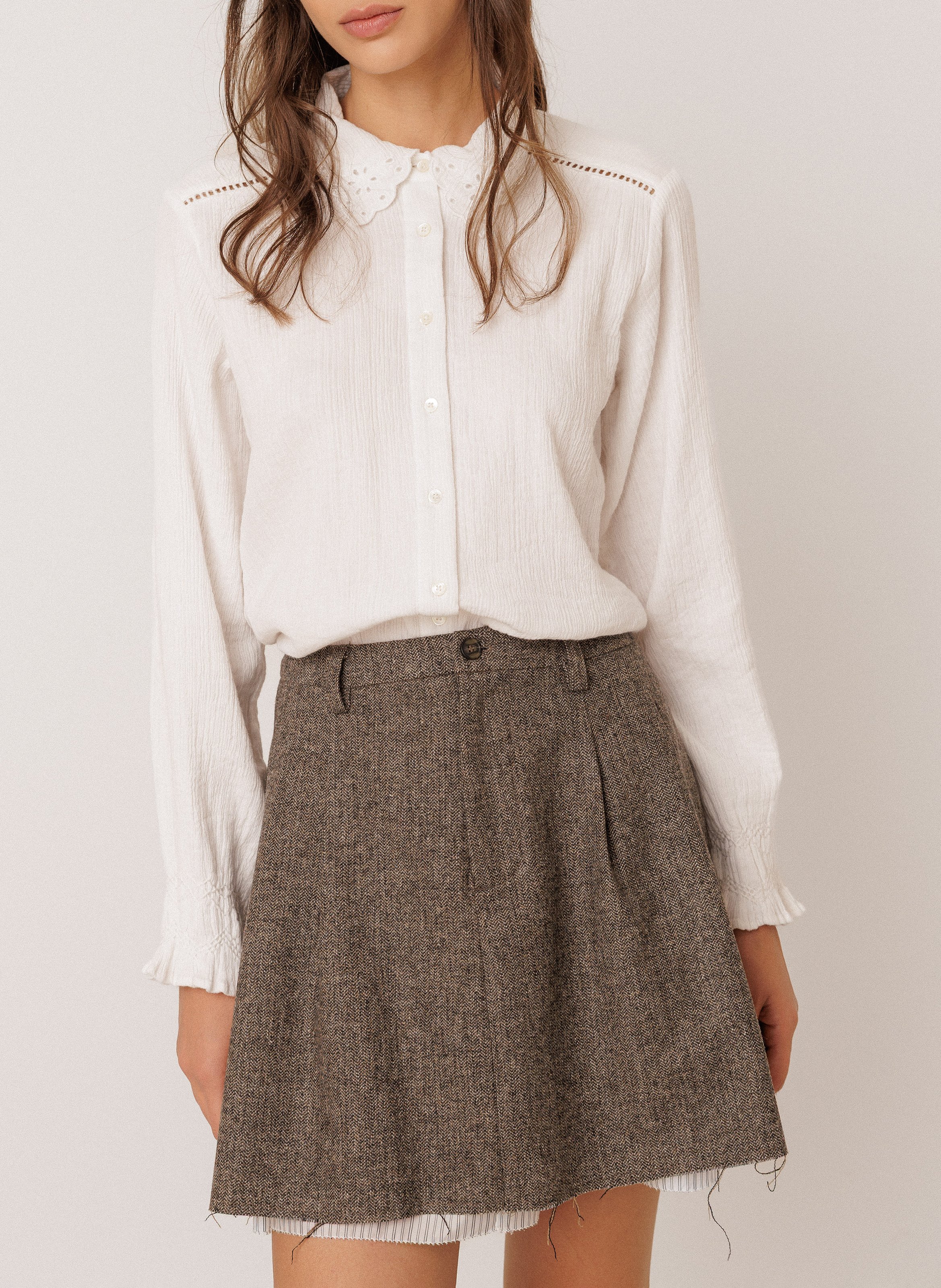 Straight-cut cotton shirt with classic collar INDI & COLD