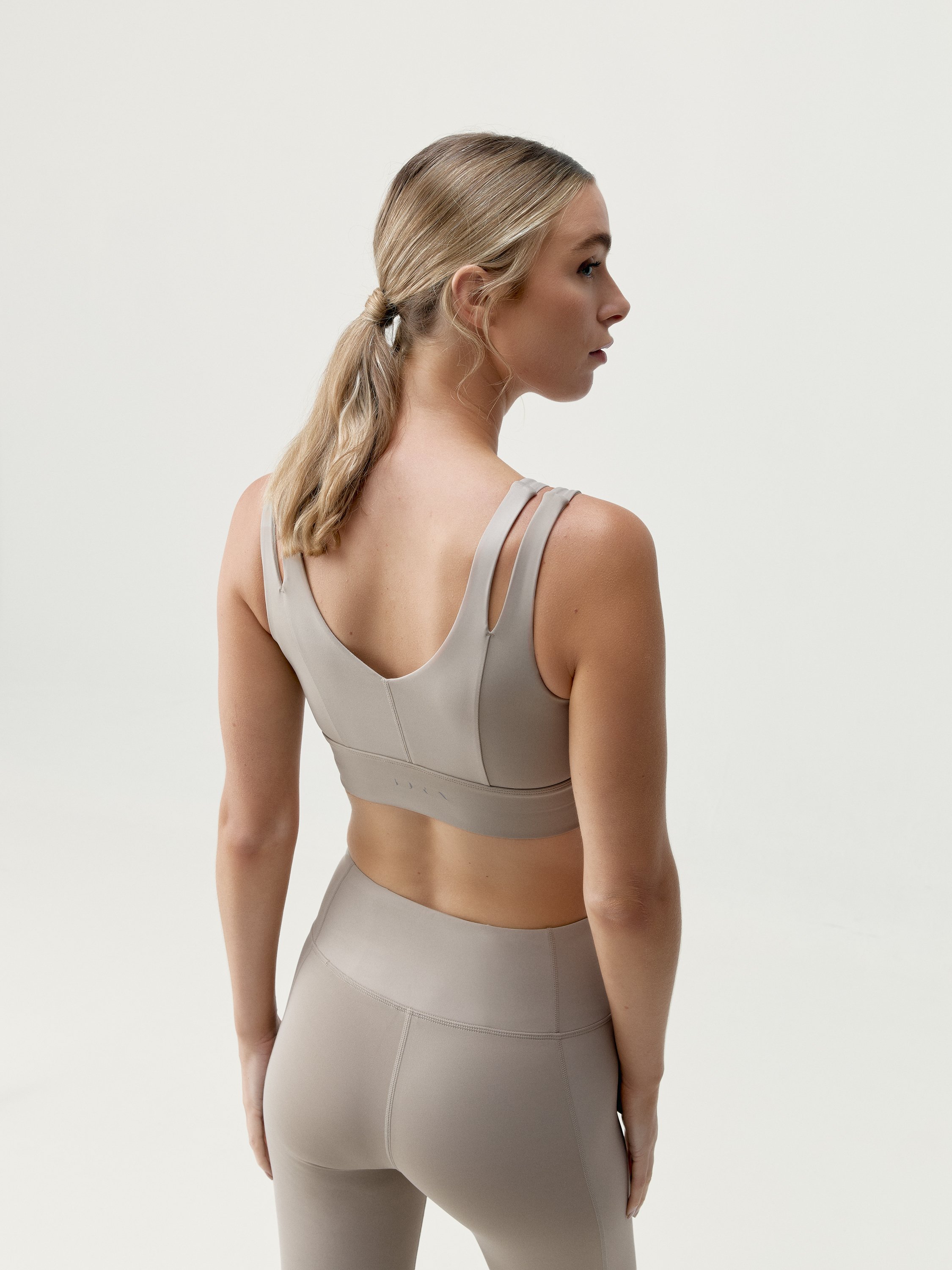 High-support sports bra BORN LIVING YOGA Beige