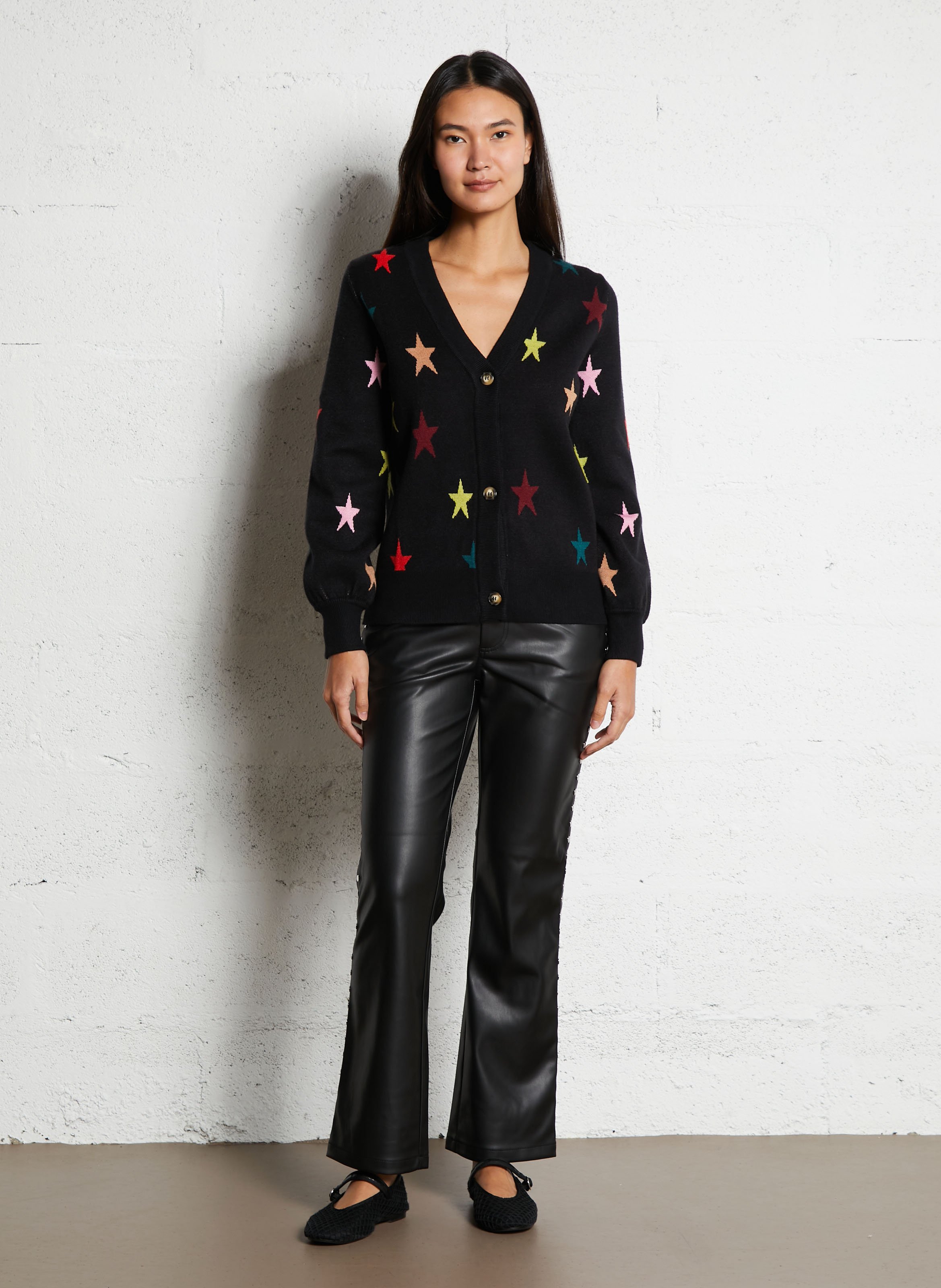 Gilet droit col V en maille imprimé NEVER FULLY DRESSED Noir