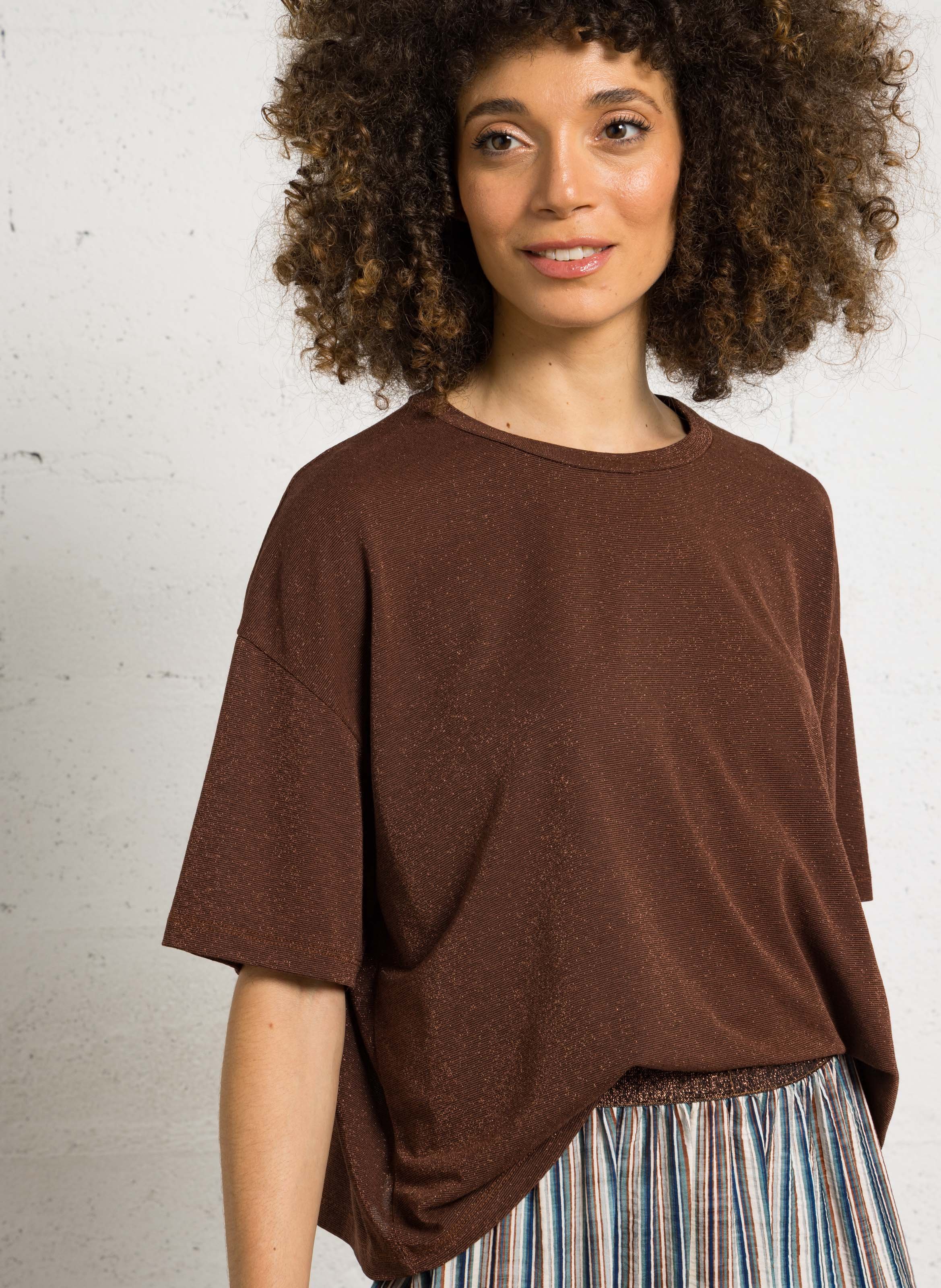 Tee-shirt fluide ample métallisé PLEASE Marron