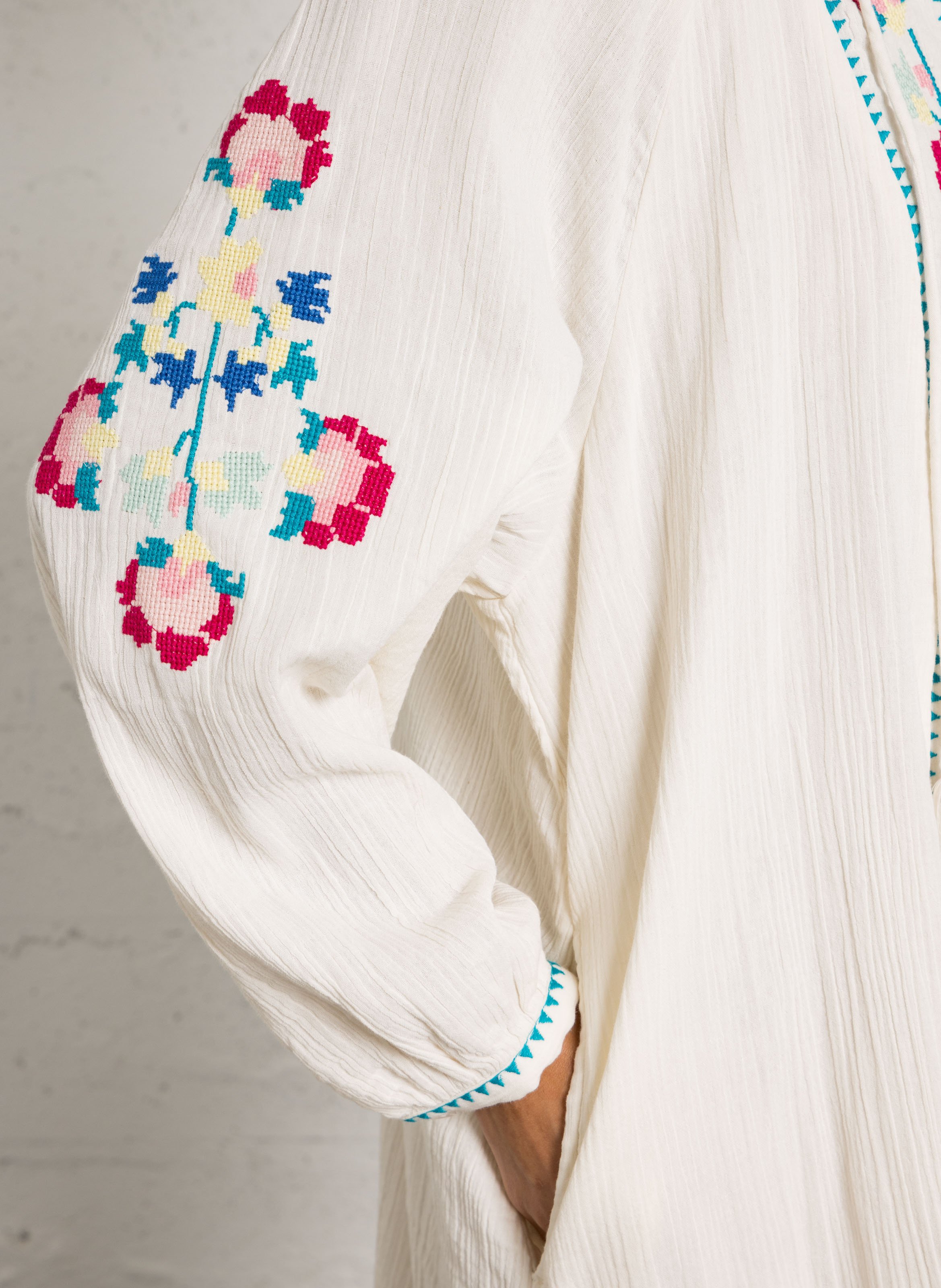 Short dress with Tunisian collar in embroidered organic cotton LOUISE MISHA White