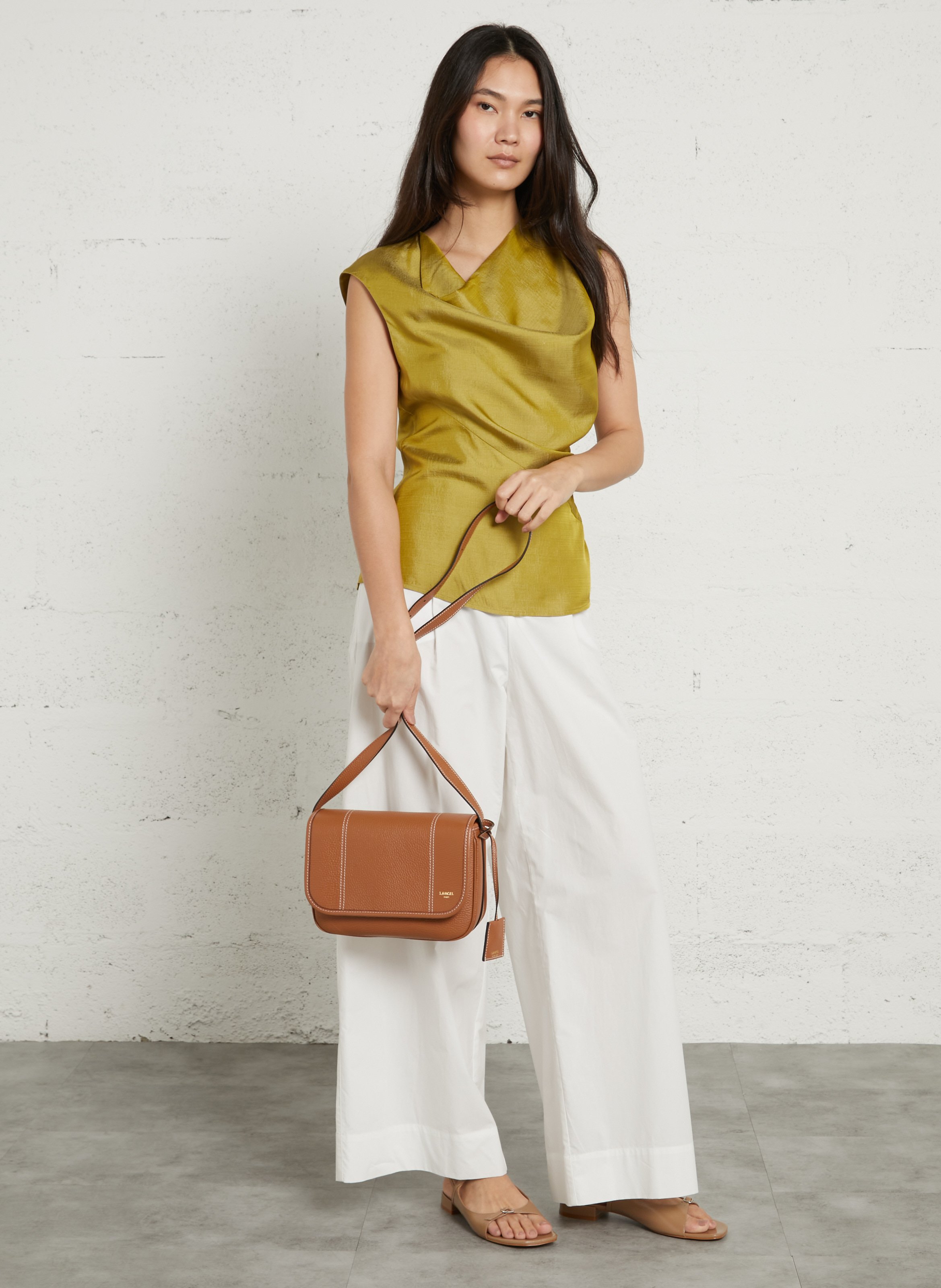 Dori leather shoulder bag LANCEL Beige