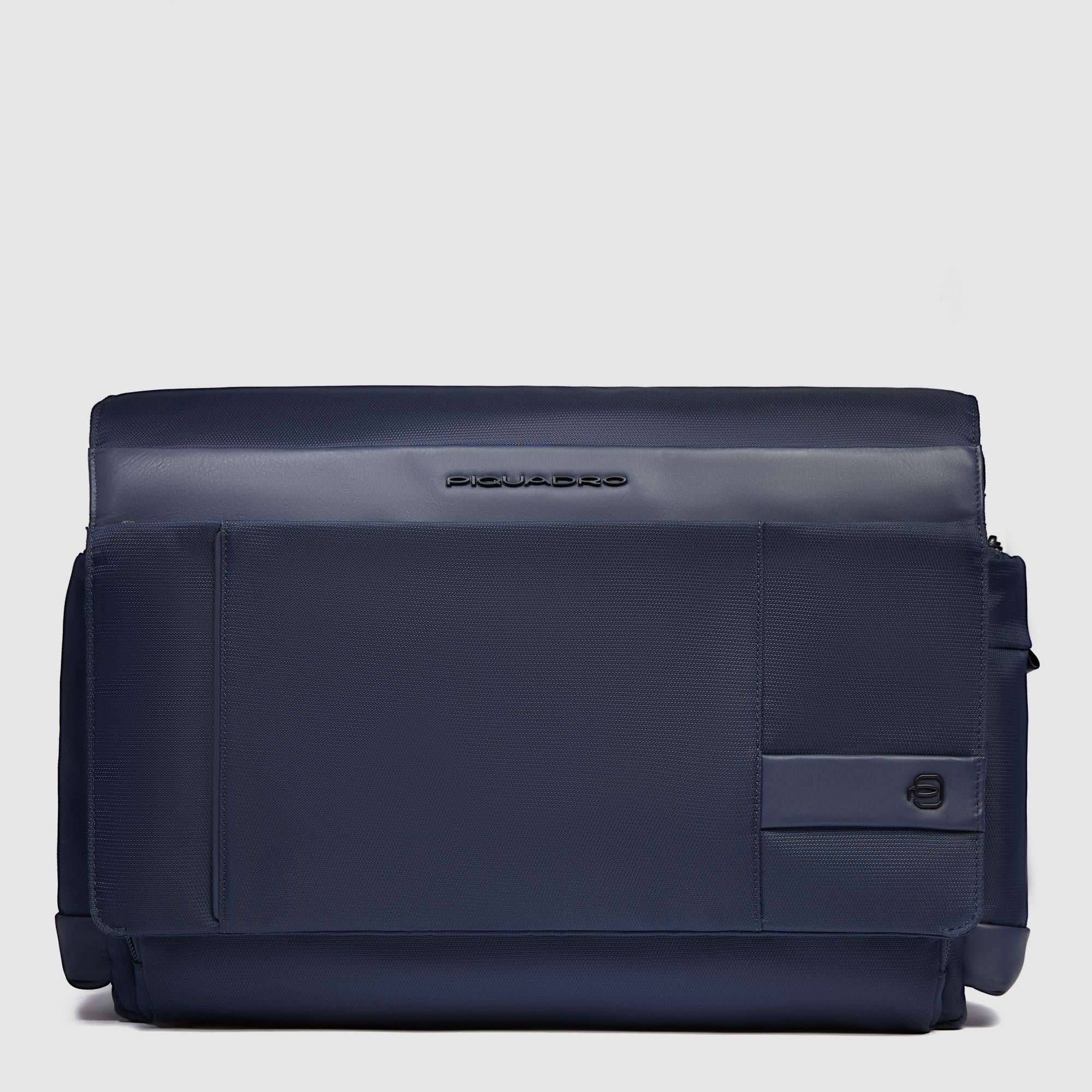 Courier bag for iPad® with mouse pocket, shock protection, and RFID. PIQUADRO Blue