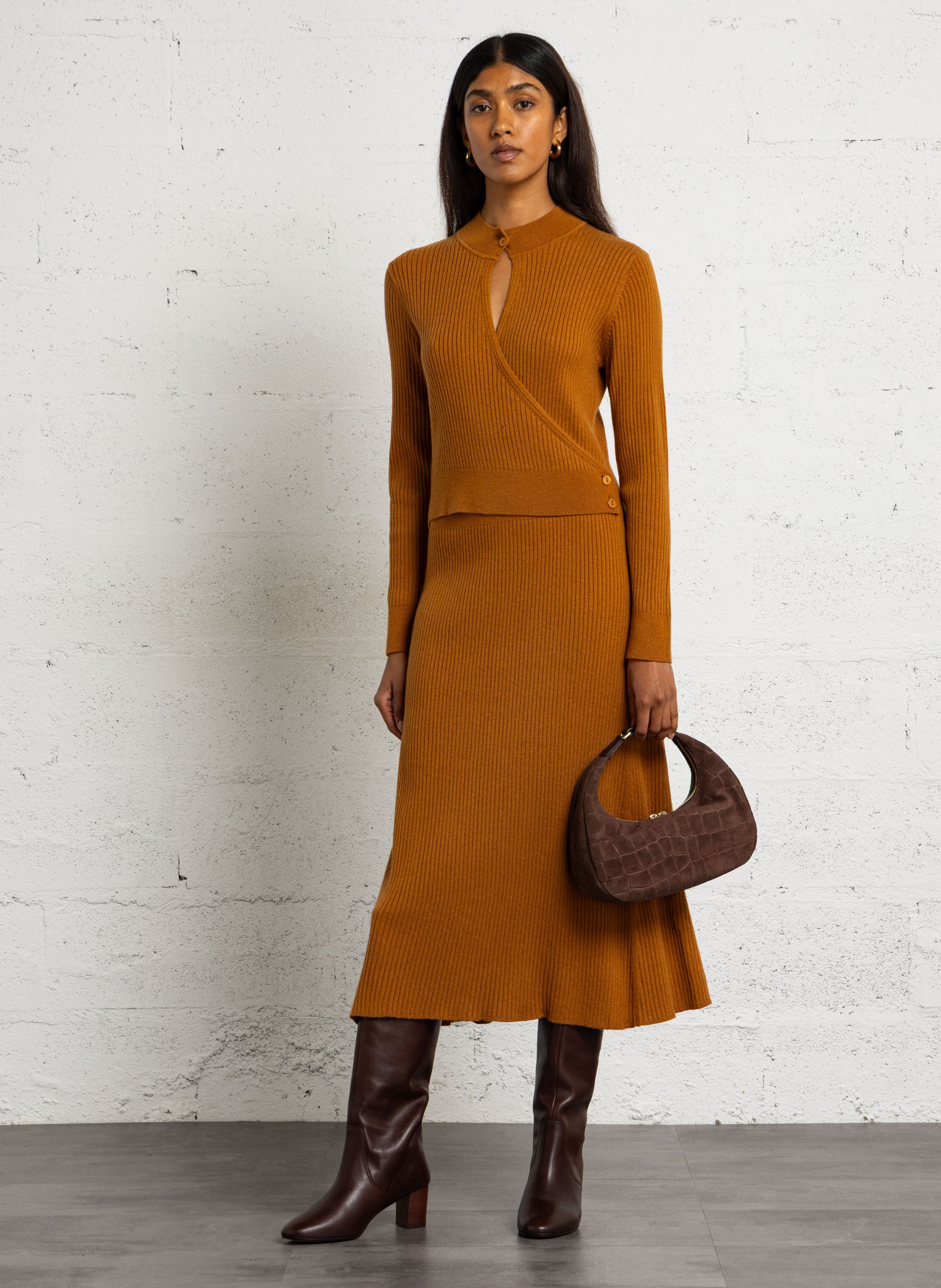 Leather hobo bag LE TANNEUR Brown