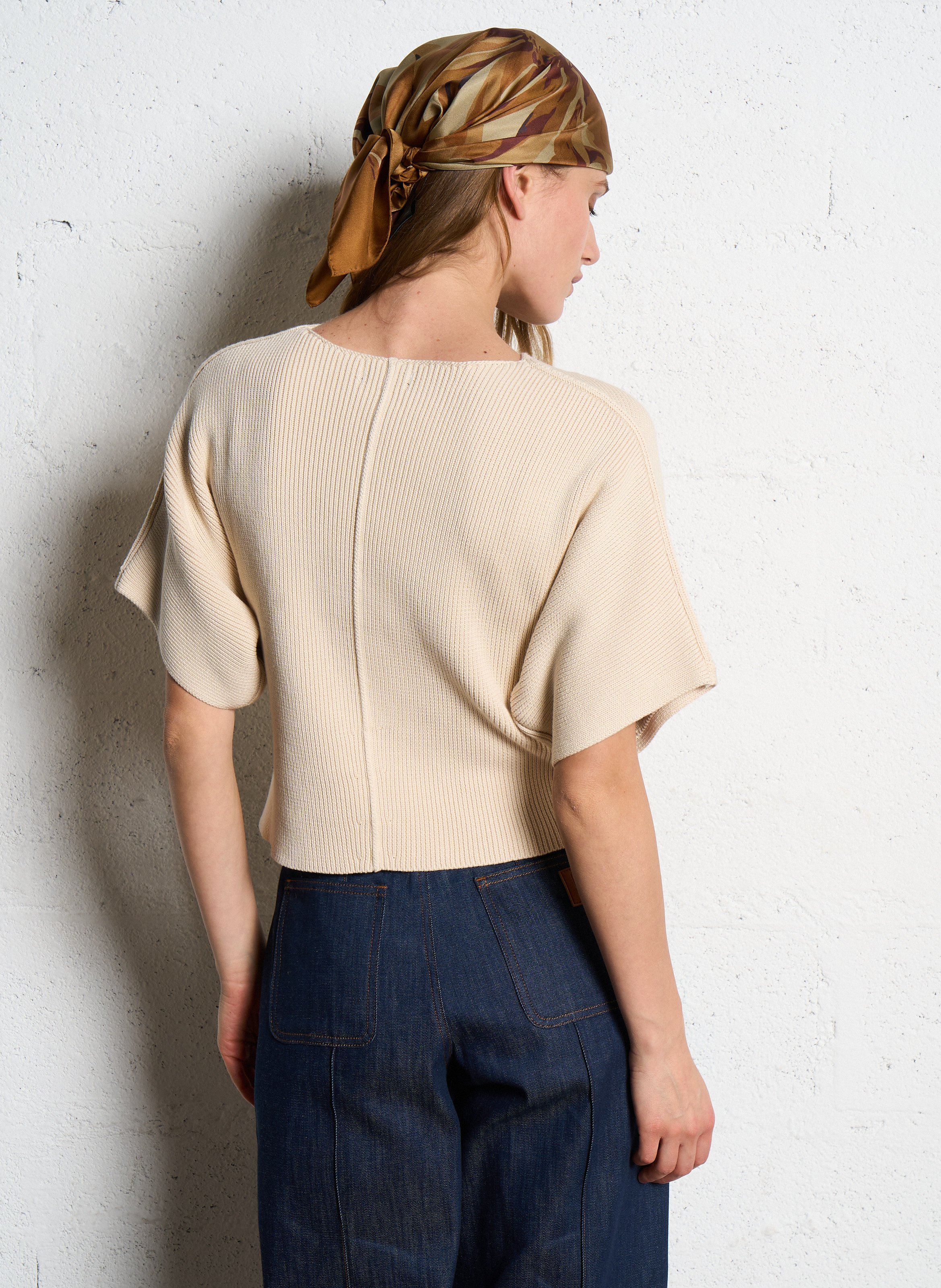 Glazed leather shoulder bag - Look 1