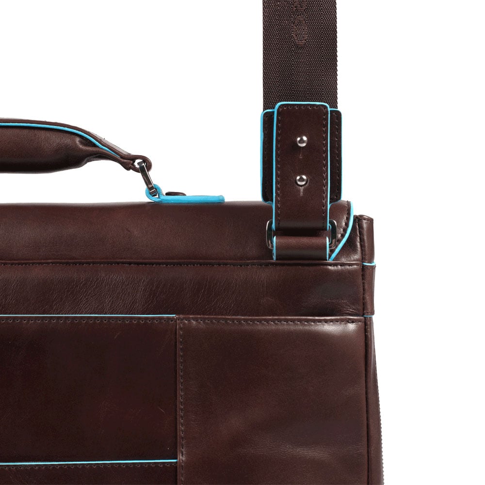 Expandable leather briefcase with flap PIQUADRO Brown