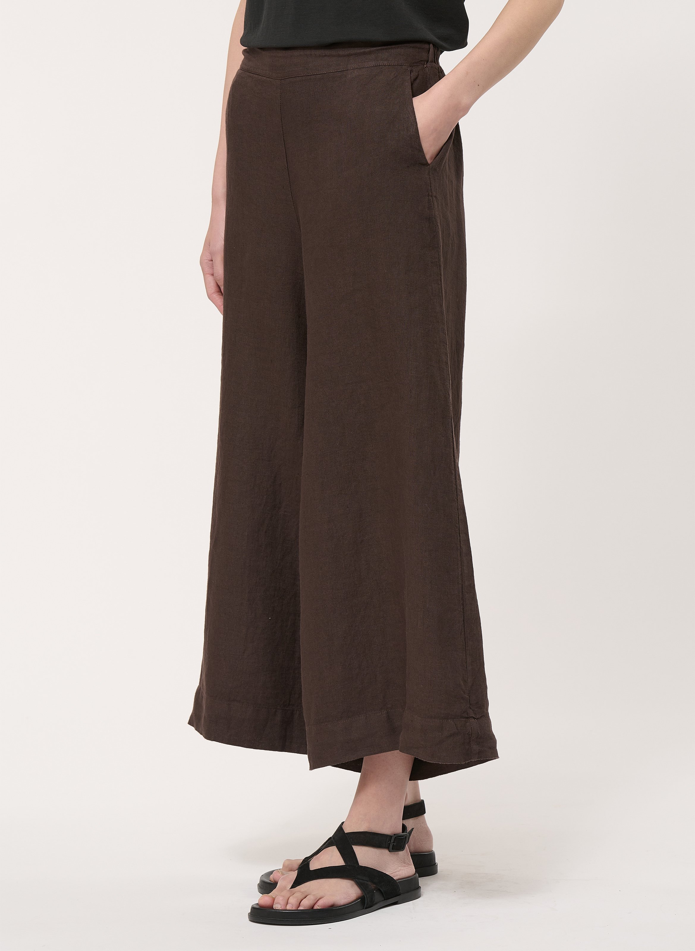 Gerade Leinenhose HUMILITY Braun