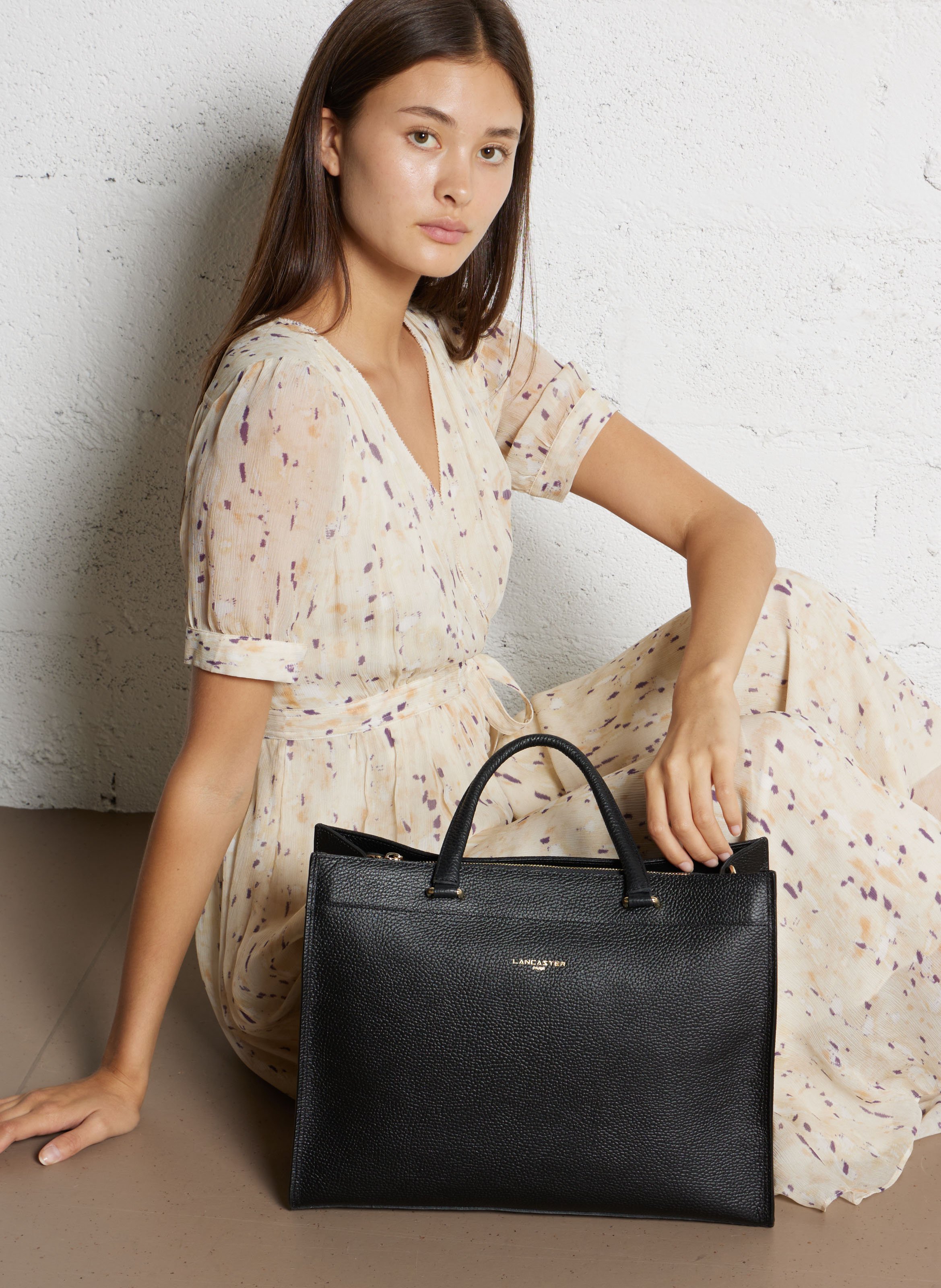 Leather handbag LANCASTER PARIS Black