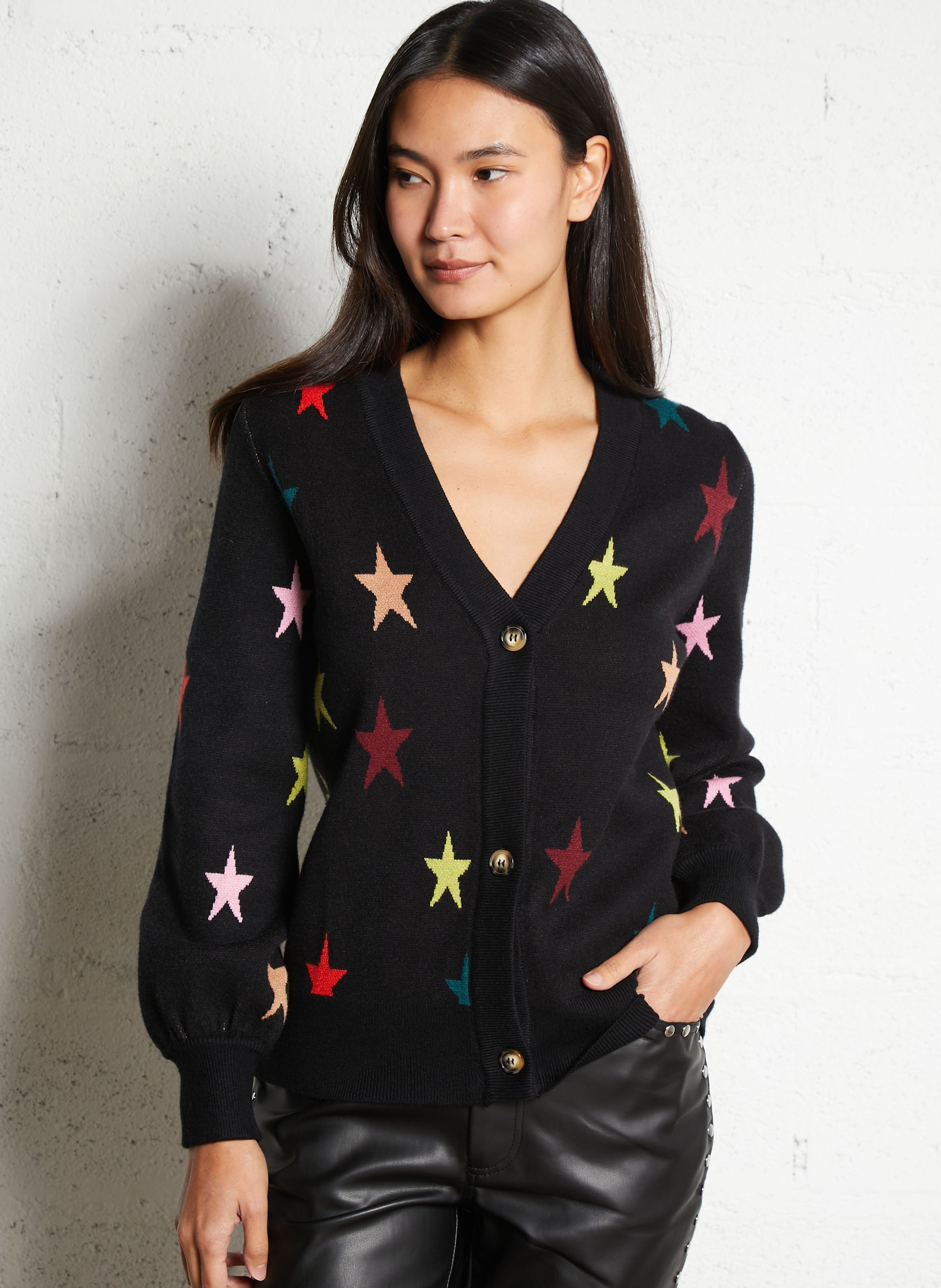 Gilet droit col V en maille imprimé NEVER FULLY DRESSED Noir