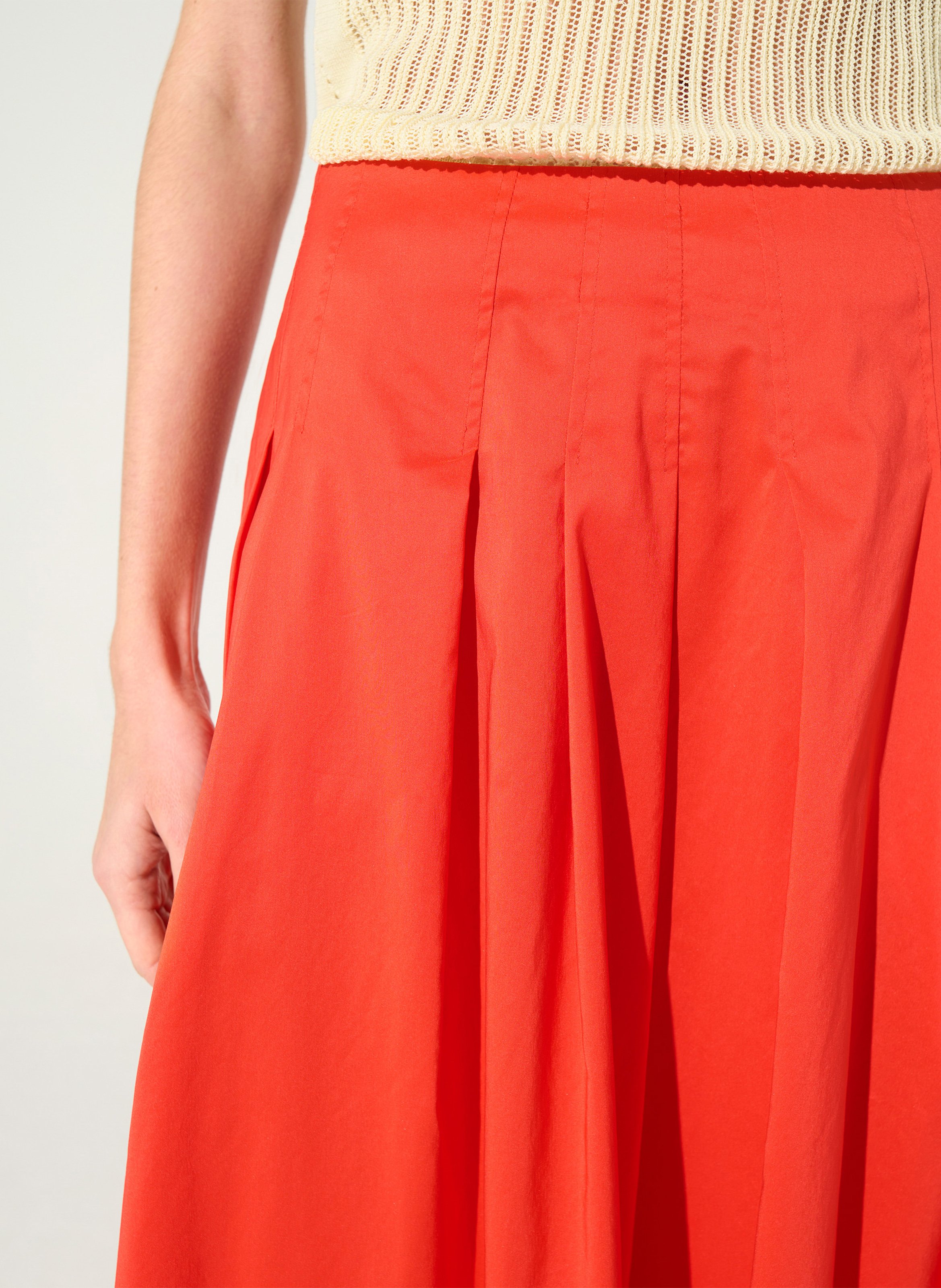 Langer, ausgestellter Rock aus Baumwoll-Mix Rot